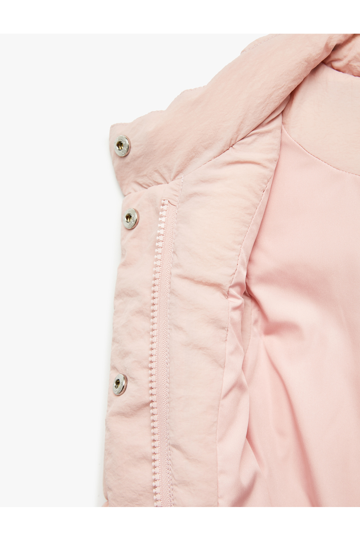 Koton Dik Yaka Kolsuz Çıtçıt Kapamalı Şişme Yelek fotoğrafı 3 (önizleme)