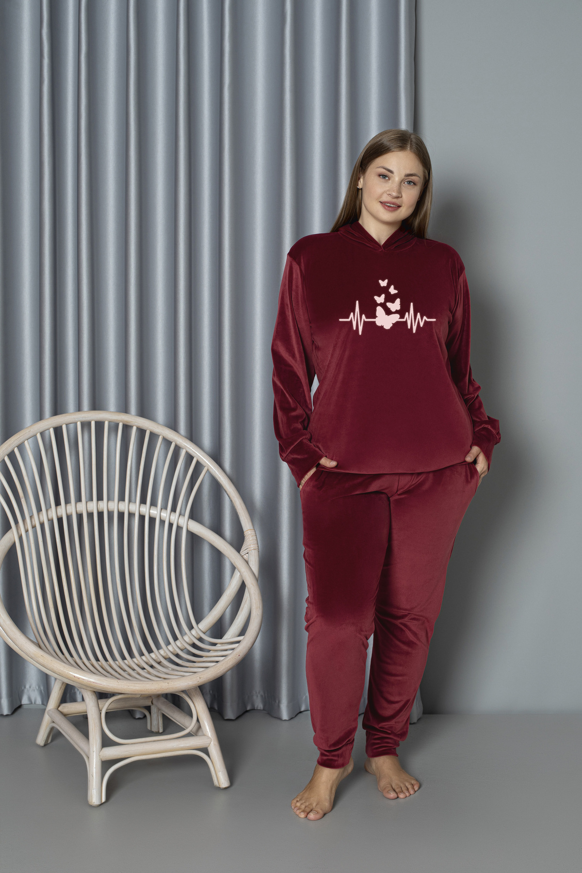 MOPİ Büyük Beden Kadife Kapüşonlu 2'li Pijama Takımı