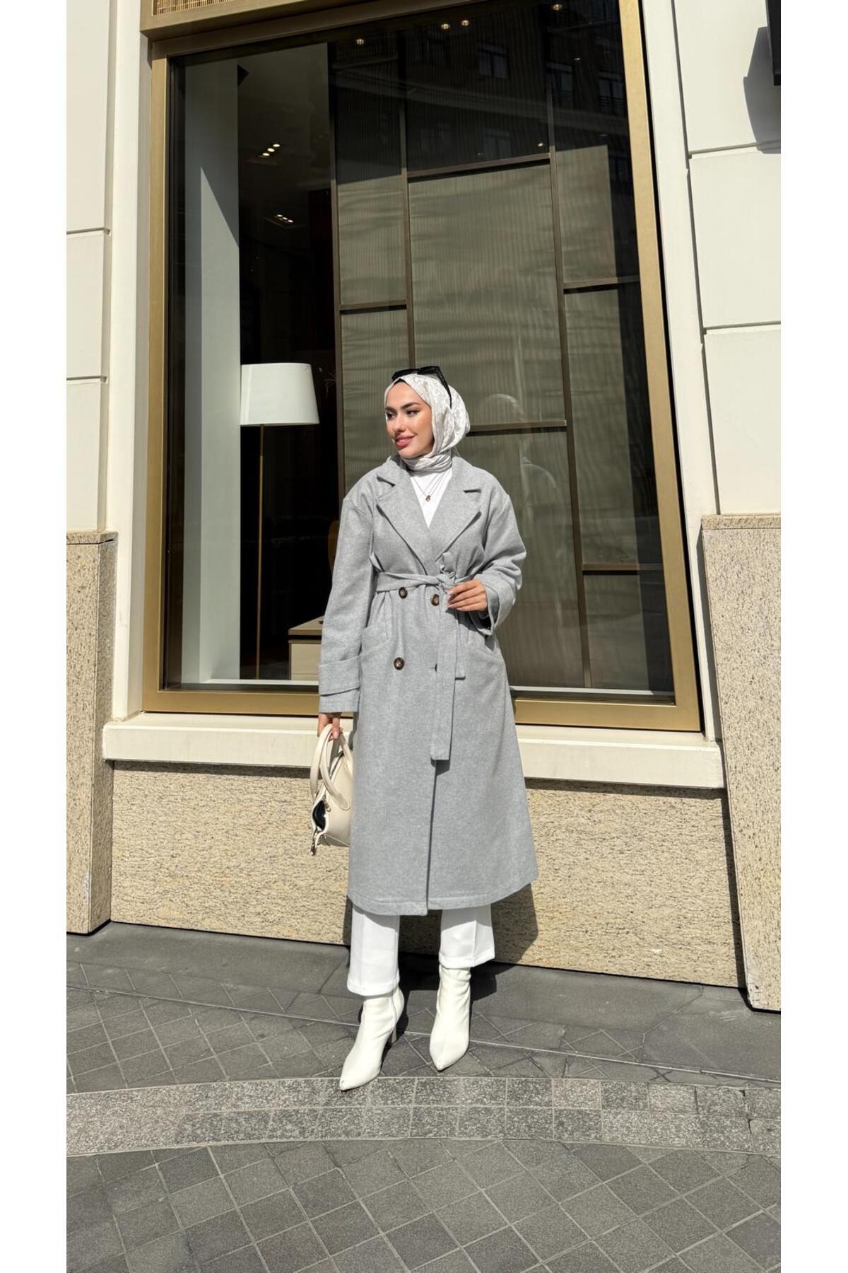 BRN IŞIK TESETTÜR Kadın Düğmeli Kaşe Kaban