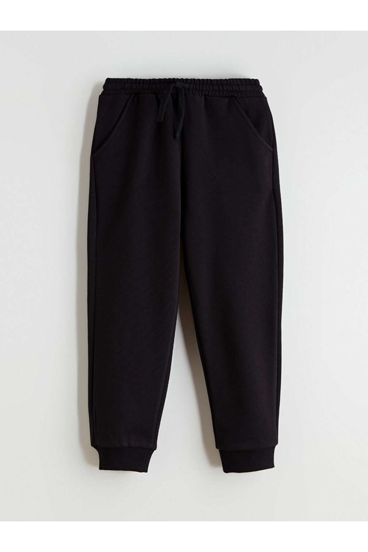 LC Waikiki Siyah Ayı Baskılı Erkek Çocuk Sweatshirt ve Pantalon 2'li Takım fotoğrafı 6 (önizleme)