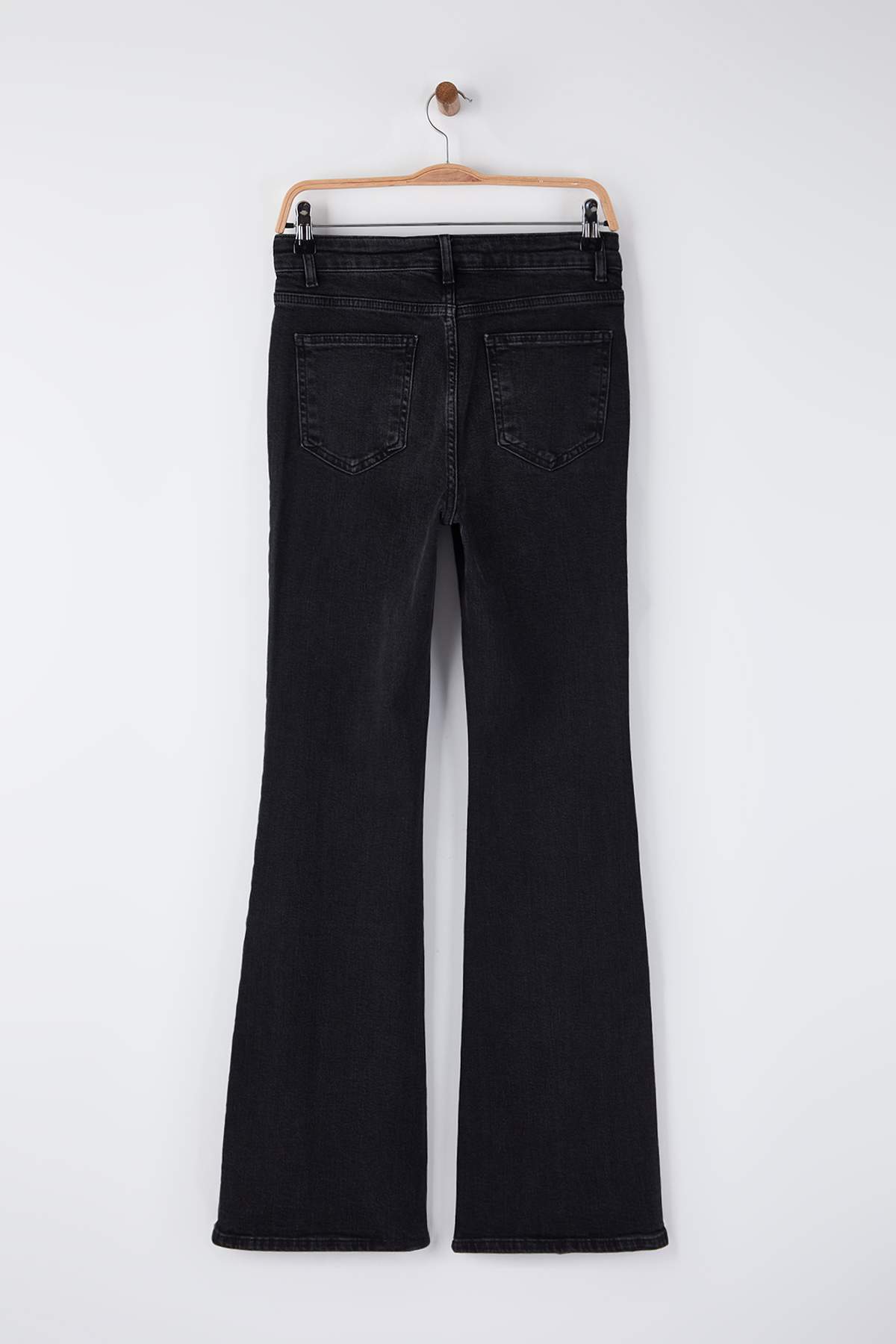 Trendyolmilla  Antrasit Yüksek Bel Comfort/Esnek İspanyol Paça Flare Jeans TWOAW26JE00095 - Görsel 6