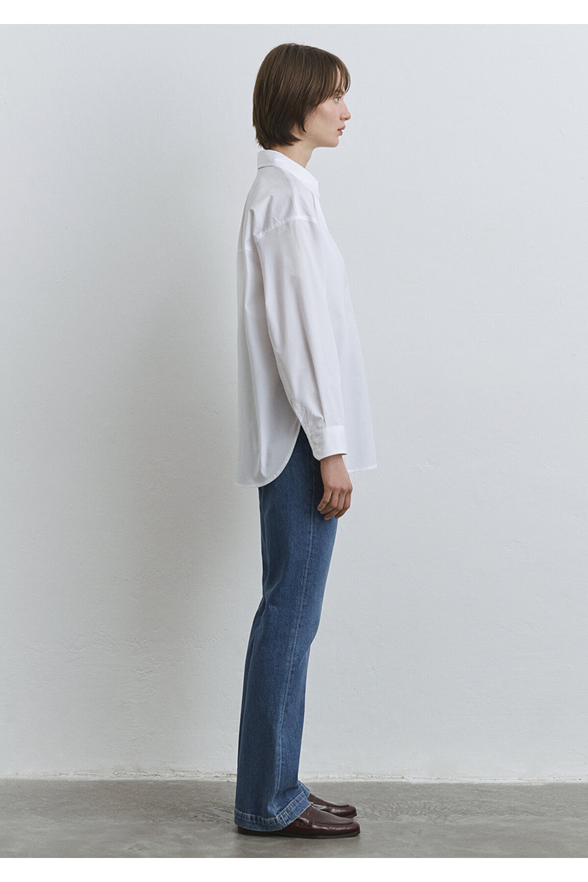Beyaz Gömlek Oversize / Geniş Kesim 1210887-620 — سفید — تصویر 4 از 5