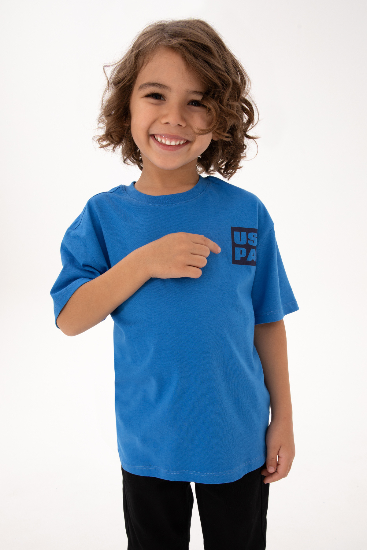 یو اس پولو تیشرت پسرانه یقه گرد سرمهای کد ۵۰۳۱۴۹۶۱-VR۰۳۲ یو اس پولو تیشرت پسرانه یقه گرد سرمهای کد ۵۰۳۱۴۹۶۱-VR۰۳۲