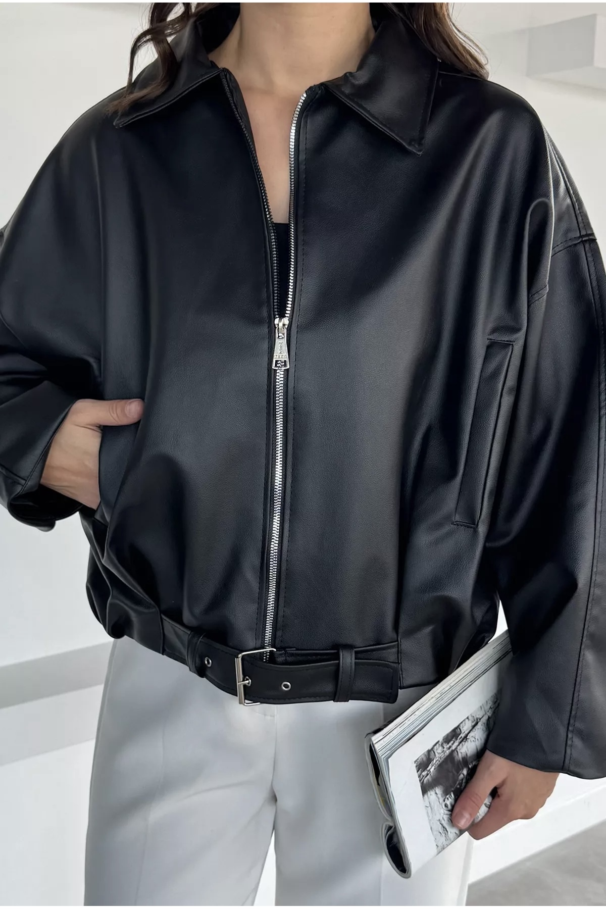 çerme Yeni Sezon P&B Suni Oversize Bomber Deri Ceket görsel 5