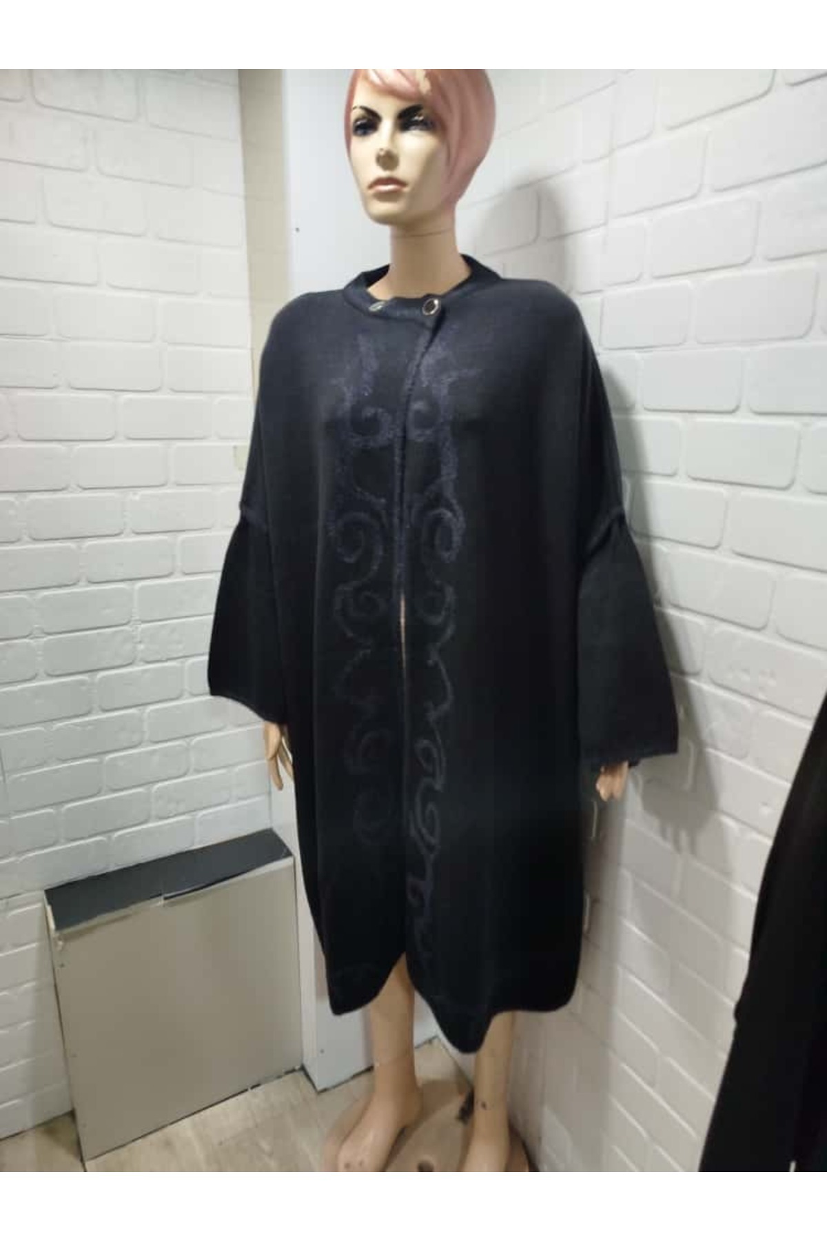 Clarity Düğme Detay Kaşmir Angora Panço