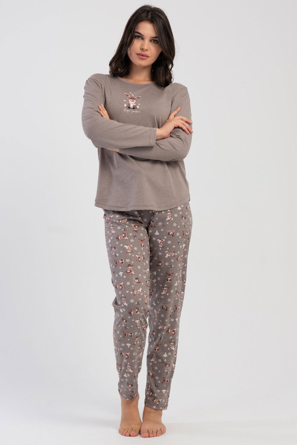 Women's Plus Size Espresso Long Sleeve Crew Neck Patterned Pajamas Set C0T7N2305