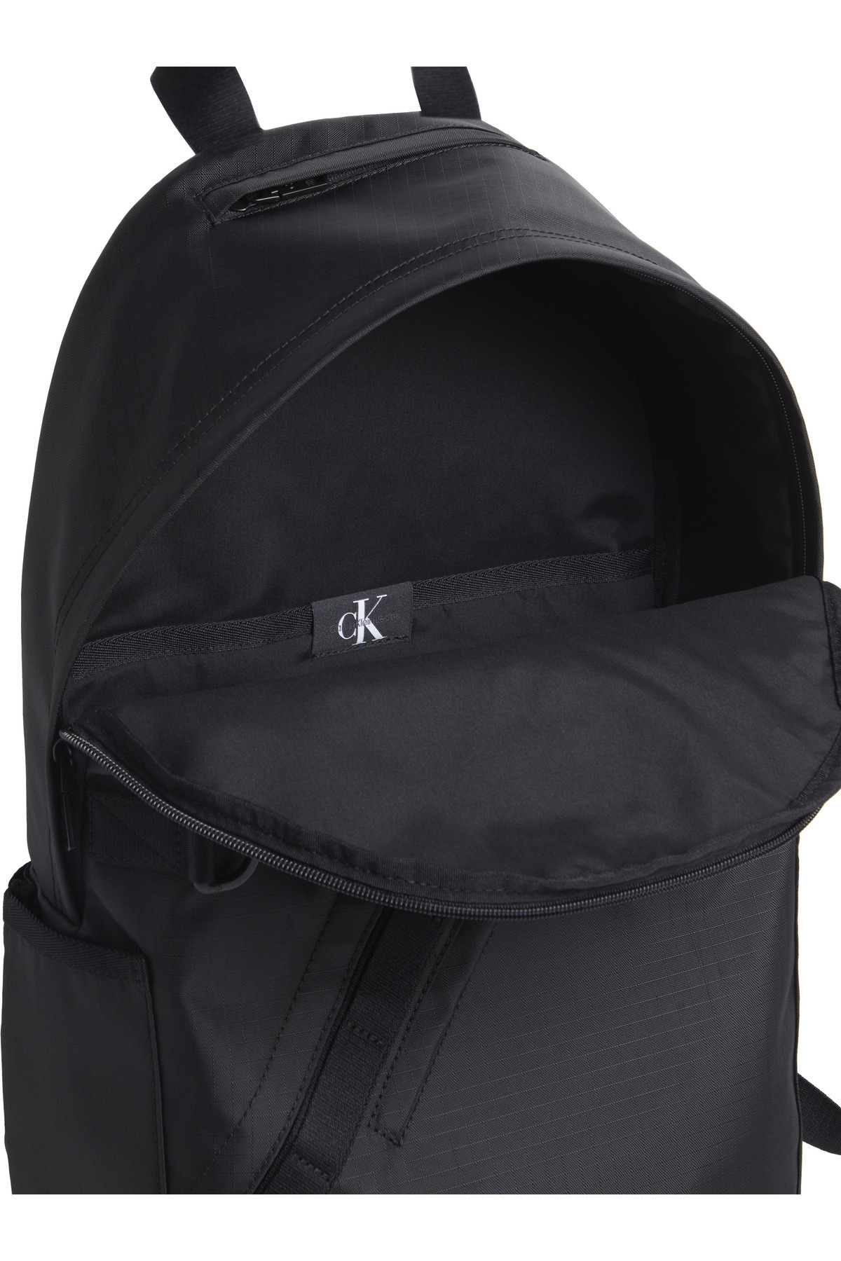 Calvin Klein Bags 👜 40-80% off! Sophisticated Style Trendyol