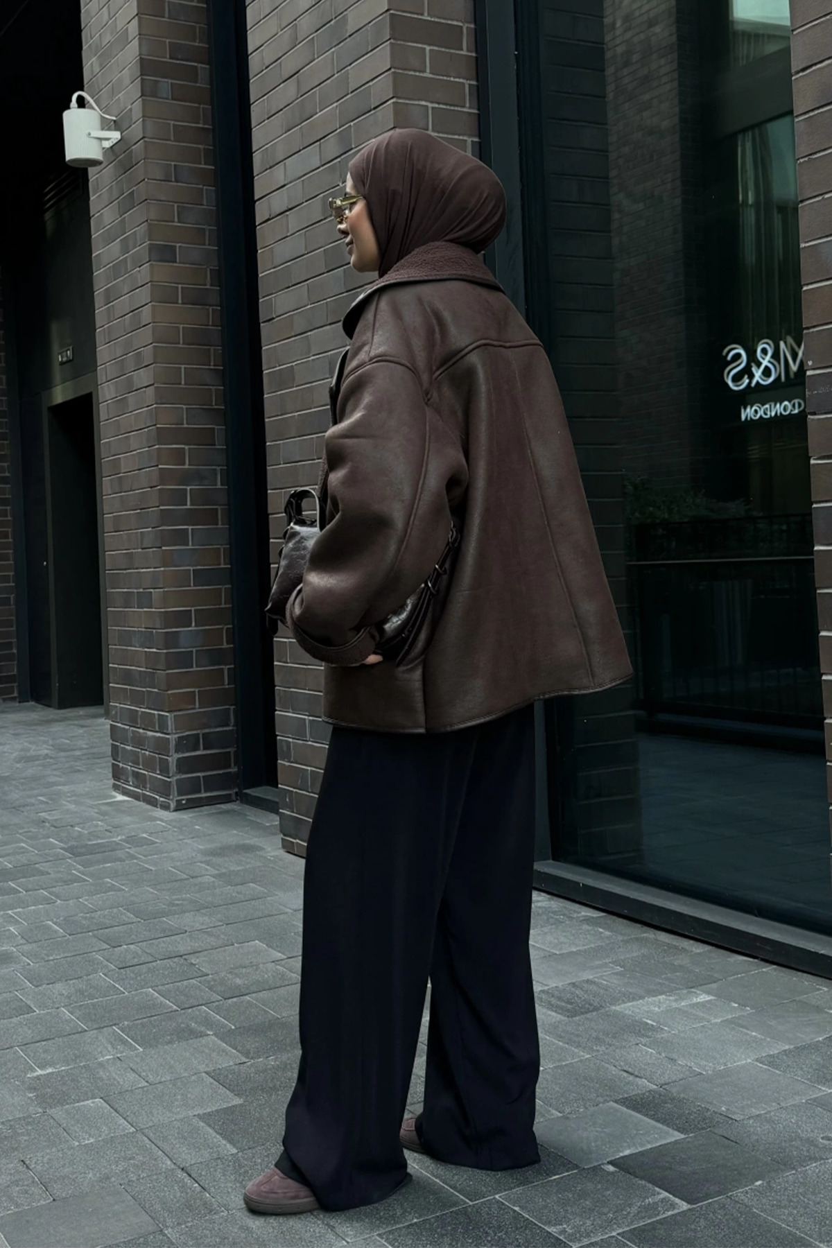 NET OF NOT  Else Acı Kahve Dokulu Süet Içi Peluşlu Oversize Zr Model Mont - Görsel 5