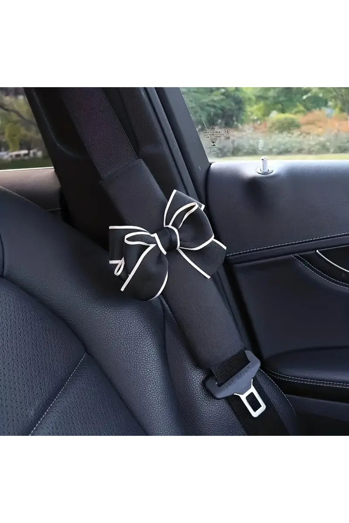 Kaan Accessoire Siyah Fiyonklu Araba Koltuk Kemer Kılıfı ( 1 adet )
