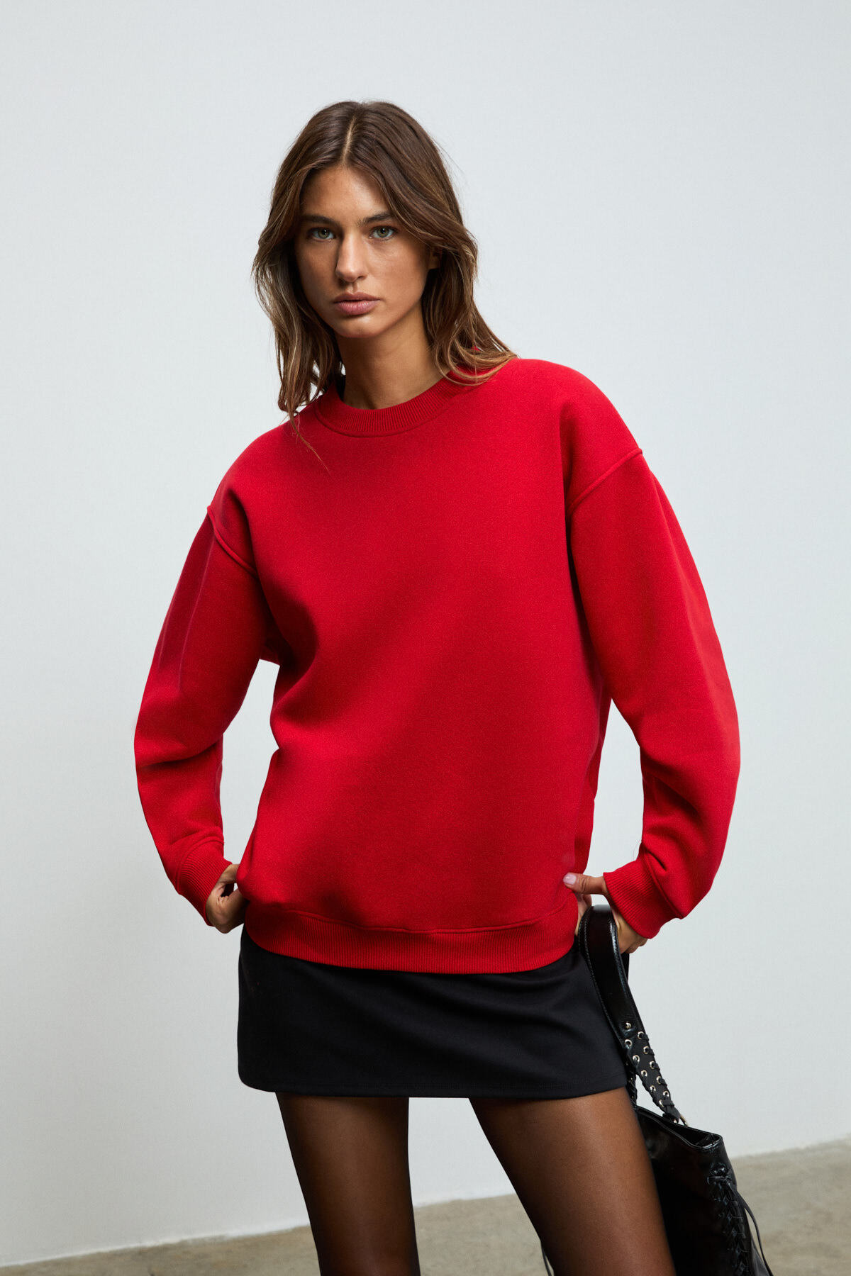 GRIMELANGE  KARIUS Kadın Organik Pamuklu İçi Polarlı Oversize Yuvarlak Yakalı Kırmızı Sweatshirt - Görsel 3