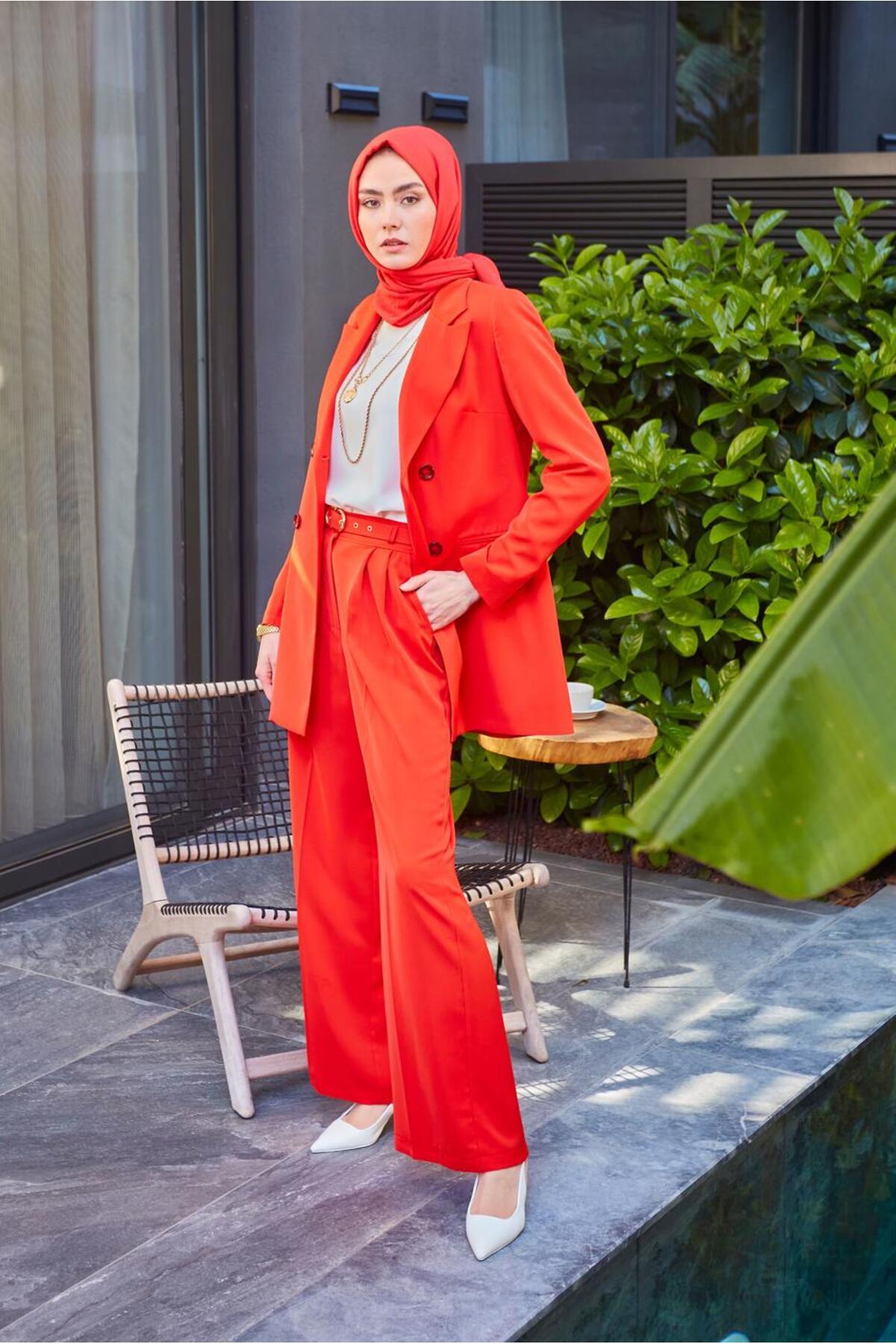 آلوینا ست شلوار کلاسیک دو تکه با دمپاهای پرچمی 30325 آلوینا ست شلوار کلاسیک دو تکه با دمپاهای پرچمی 30325