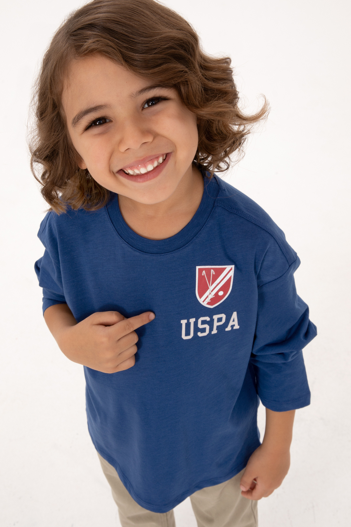 یو اس پولو سویشرت پسرانه یقه گرد نیلی رنگ 50316516-VR028 یو اس پولو سویشرت پسرانه یقه گرد نیلی رنگ 50316516-VR028