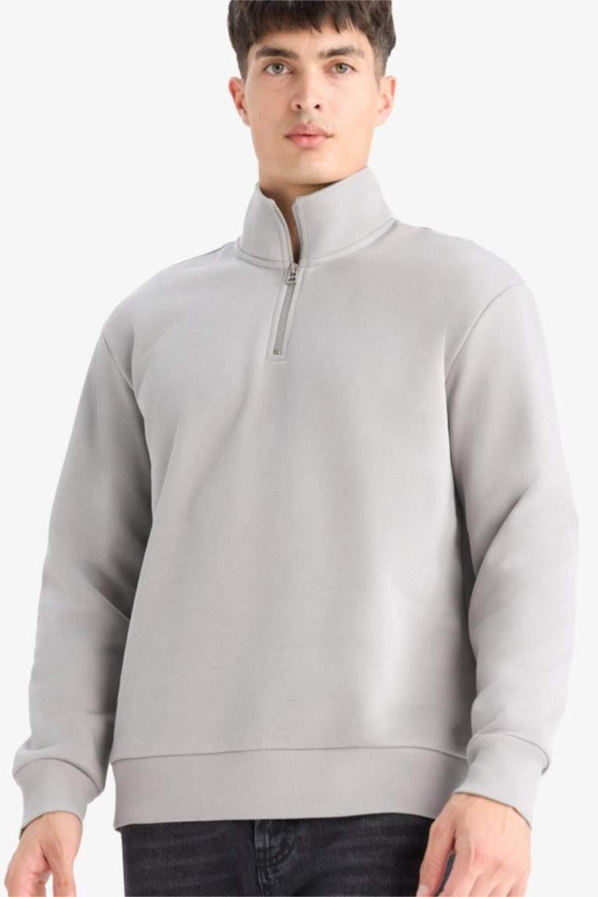 DeFacto Regular Fit Dik Yaka Yarım Fermuarlı Basic Sweatshirt X7405AZ25AU görsel 4