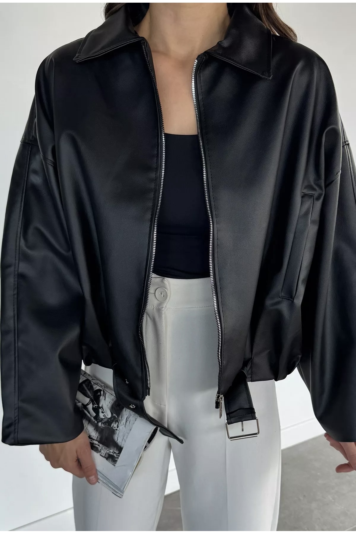 çerme Yeni Sezon P&B Suni Oversize Bomber Deri Ceket görsel 3