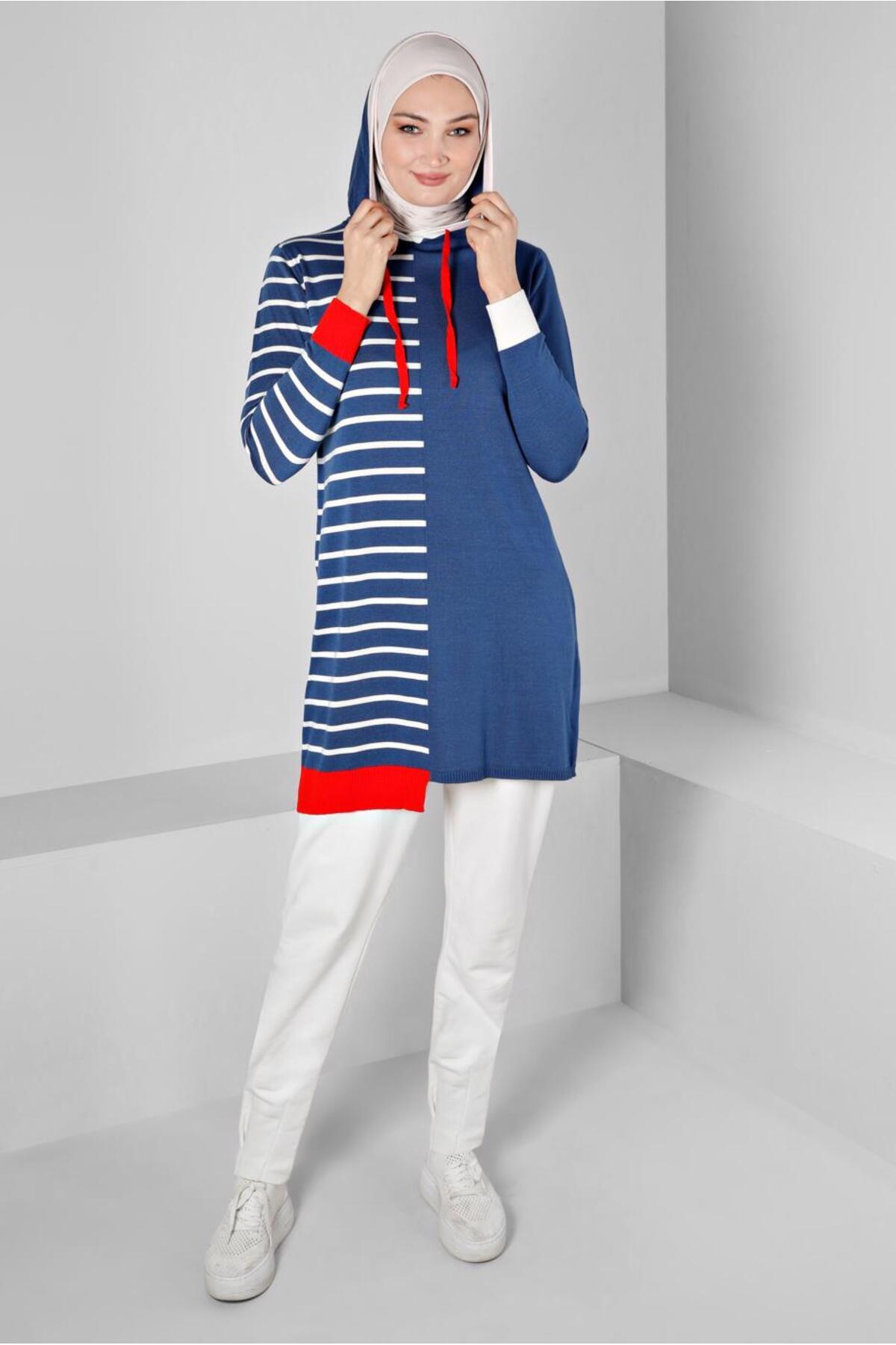 آلوینا تونیک بافتنی کلاه‌دار راه‌راه کد ۴۳۱۷۹