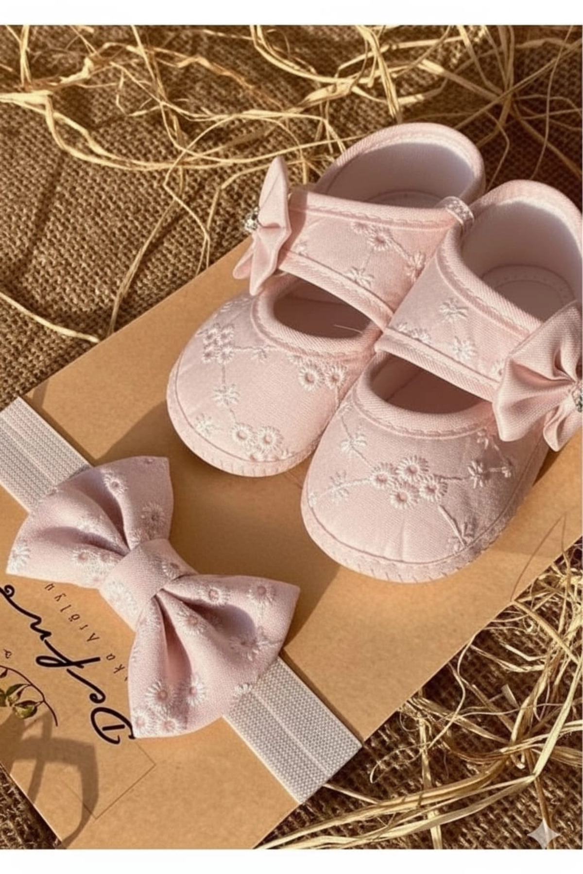 VaVbaby Kız Bebek Fiyonklu Yenidoğan Bebek Ayakkabısı - Mevlüt Ayakkabısı Pembe fotoğrafı 4 (önizleme)