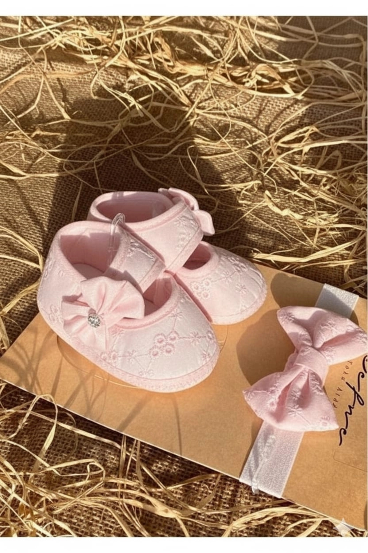 VaVbaby Kız Bebek Fiyonklu Yenidoğan Bebek Ayakkabısı - Mevlüt Ayakkabısı Pembe fotoğrafı 3 (önizleme)