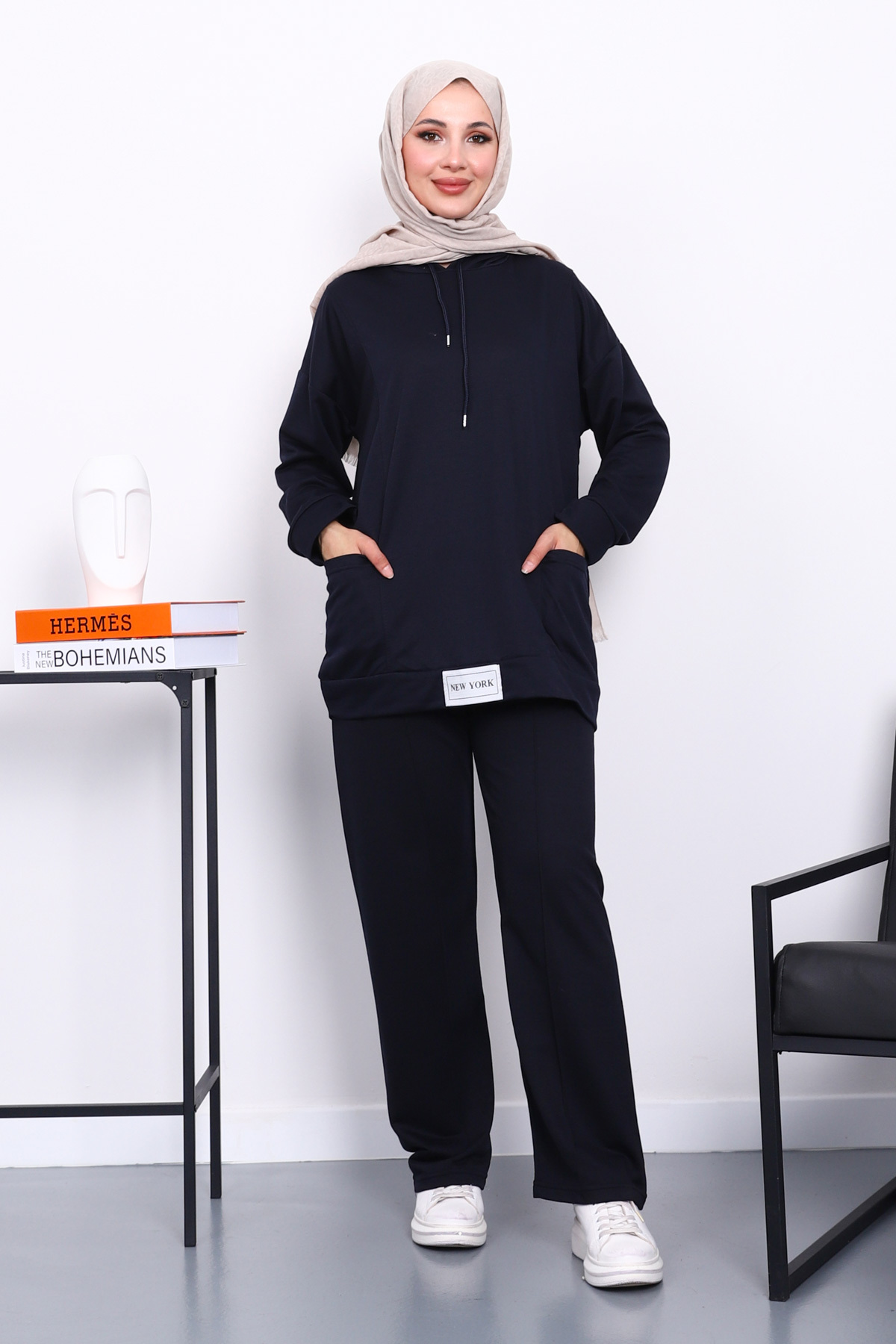 İmajButik Koyu Lacivert Önü Etiketli İki İplik Tesettür Takım