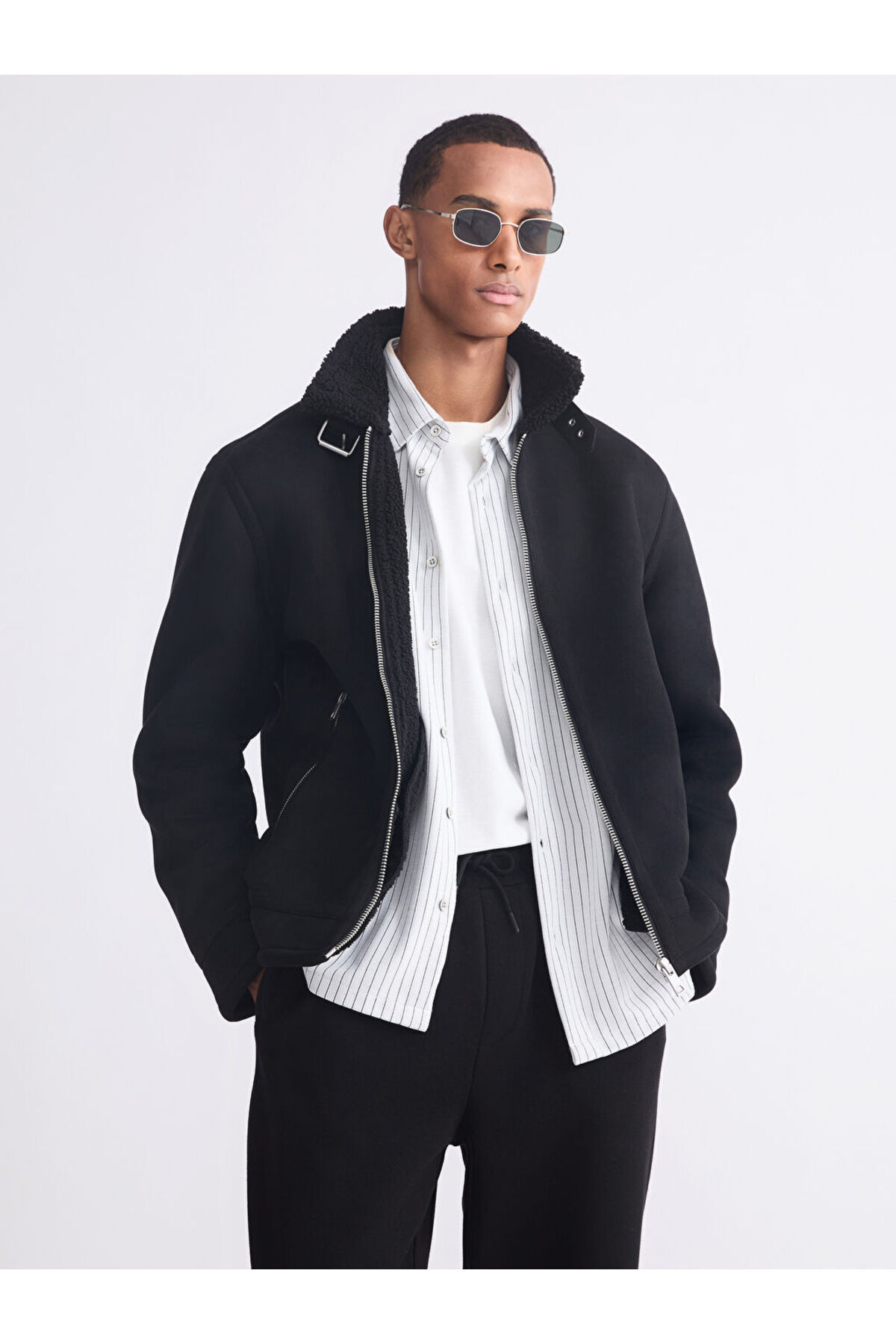 کاپشن ال سی وایکیکی W5BN61Z8-CVL کاپشن ال سی وایکیکی W5BN61Z8-CVL