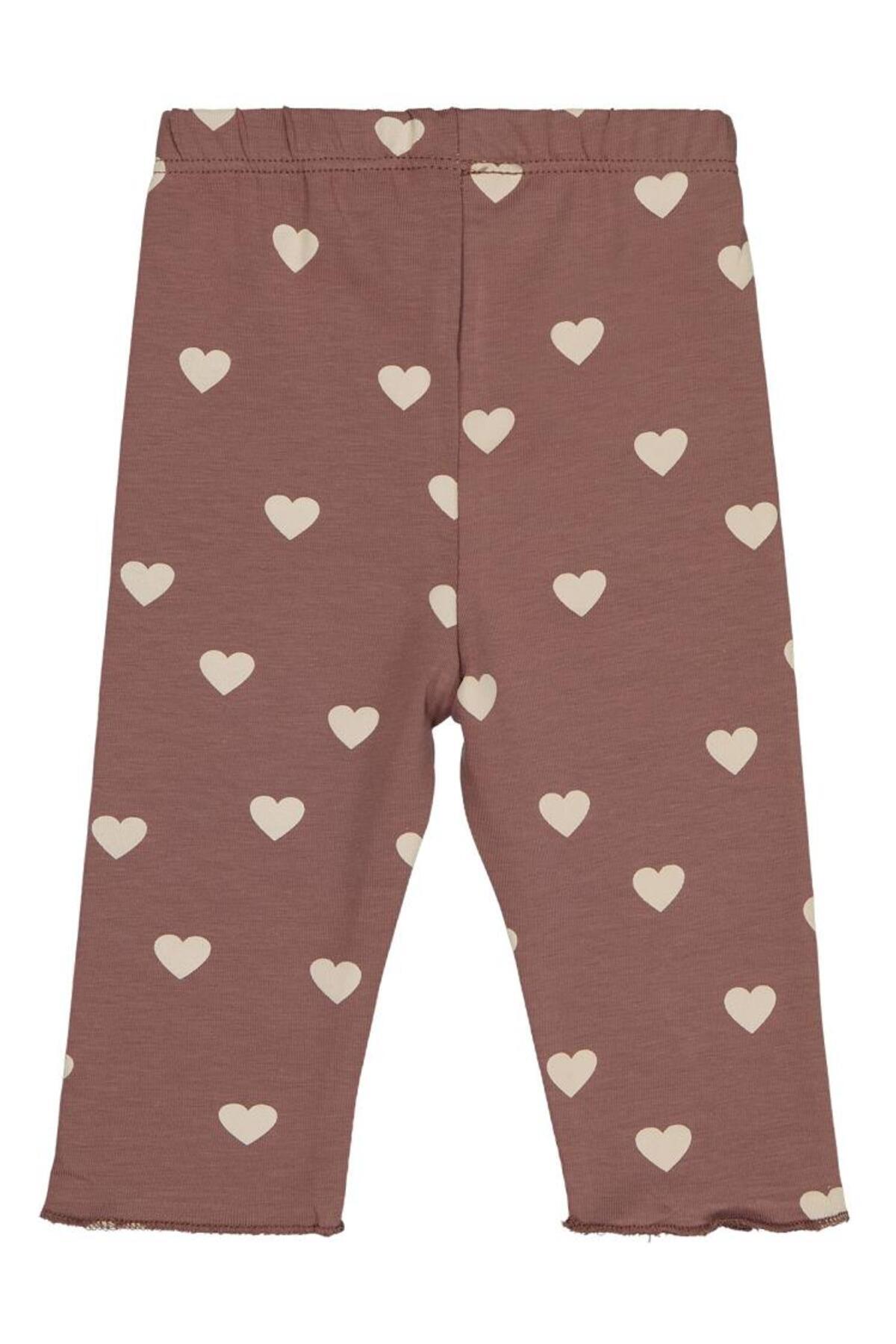 سیویل بیبی شلوار لی طرح قلب سایز ۶-۱۸ ماه - قهوهای سایز ۱۲-۱۸ ماه سیویل بیبی شلوار لی طرح قلب سایز ۶-۱۸ ماه - قهوهای سایز ۱۲-۱۸ ماه
