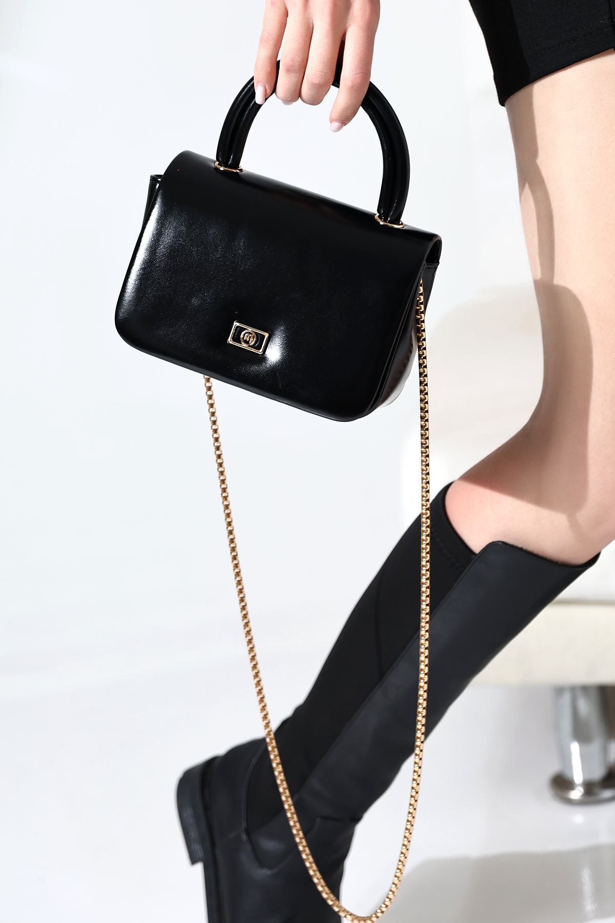 Black Women's Small Box Model Gold Stylish Hand and Shoulder Bag with Chain Strap Handle