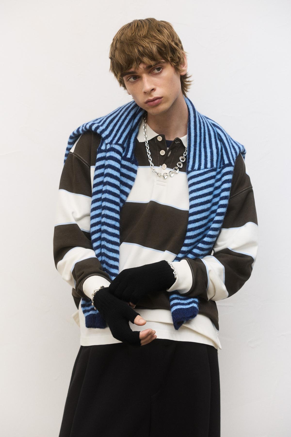 پول اند بیر دستکش‌های بافتنی ساده