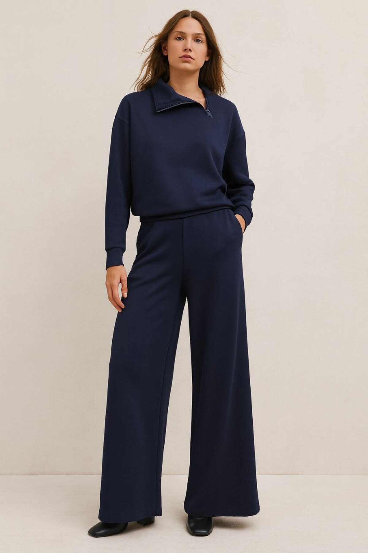 Moda Banuş Yan Fermuarlı Modal Kumaş Bol Paça Lacivert Eşofman Takımı