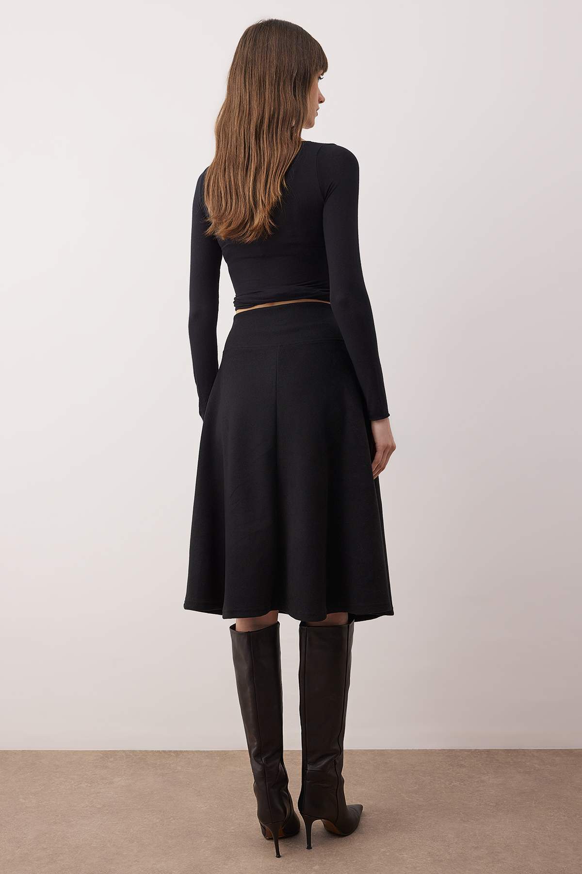 Trendyolmilla  Siyah Selanik A-line/Çan Açılan Midi Örme Etek TWOAW26ET00149 - Görsel 4