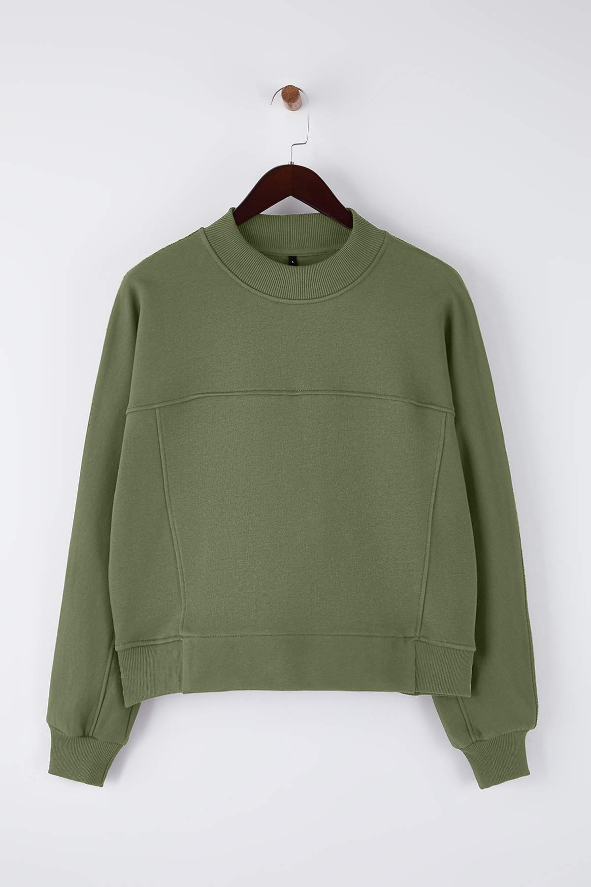 Trendyolmilla  Haki Oversize/Geniş Kalıp Dik Yaka Kalın İçi Polarlı Örme Sweatshirt TWOAW26SW00205 - Görsel 5