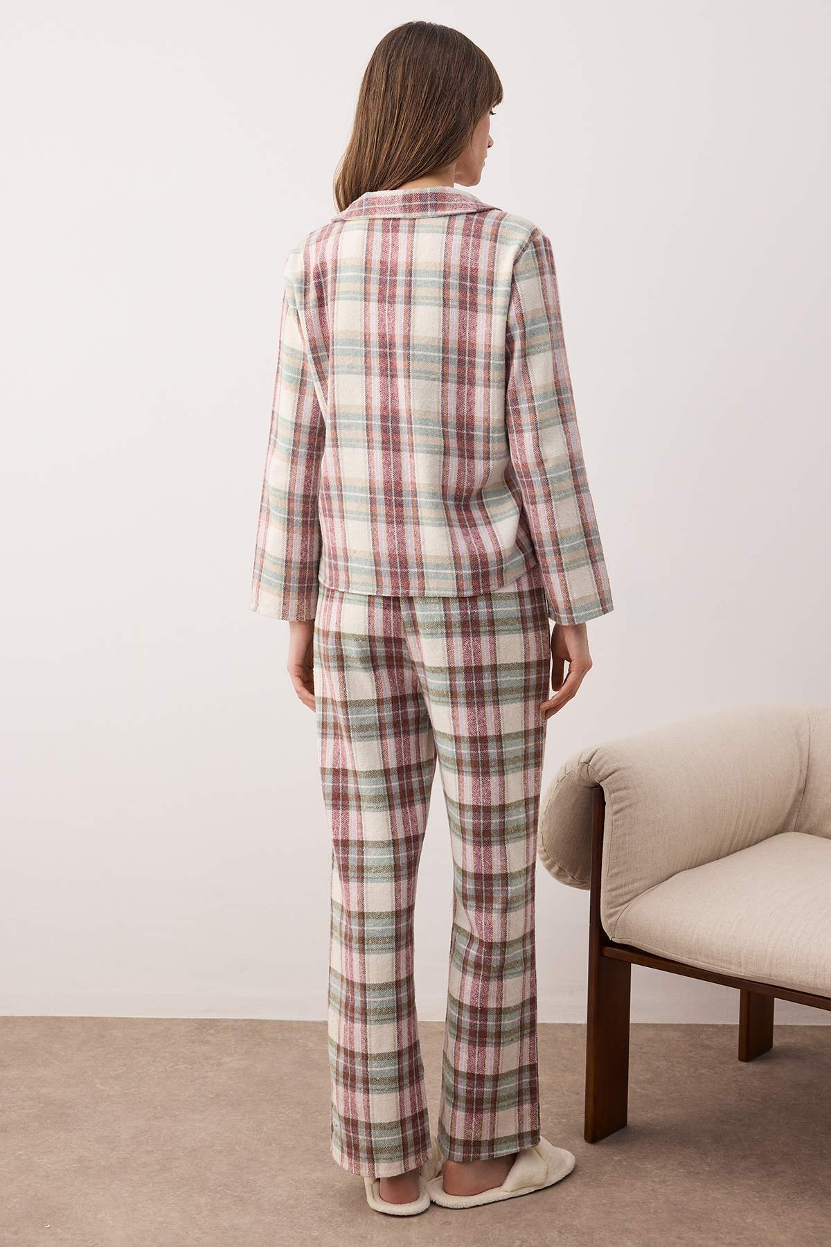 Trendyolmilla  Mint Pamuklu Ekoseli Kışlık Kalın Flanel Dokuma Pijama Takımı THMAW26PT00175 - Görsel 4