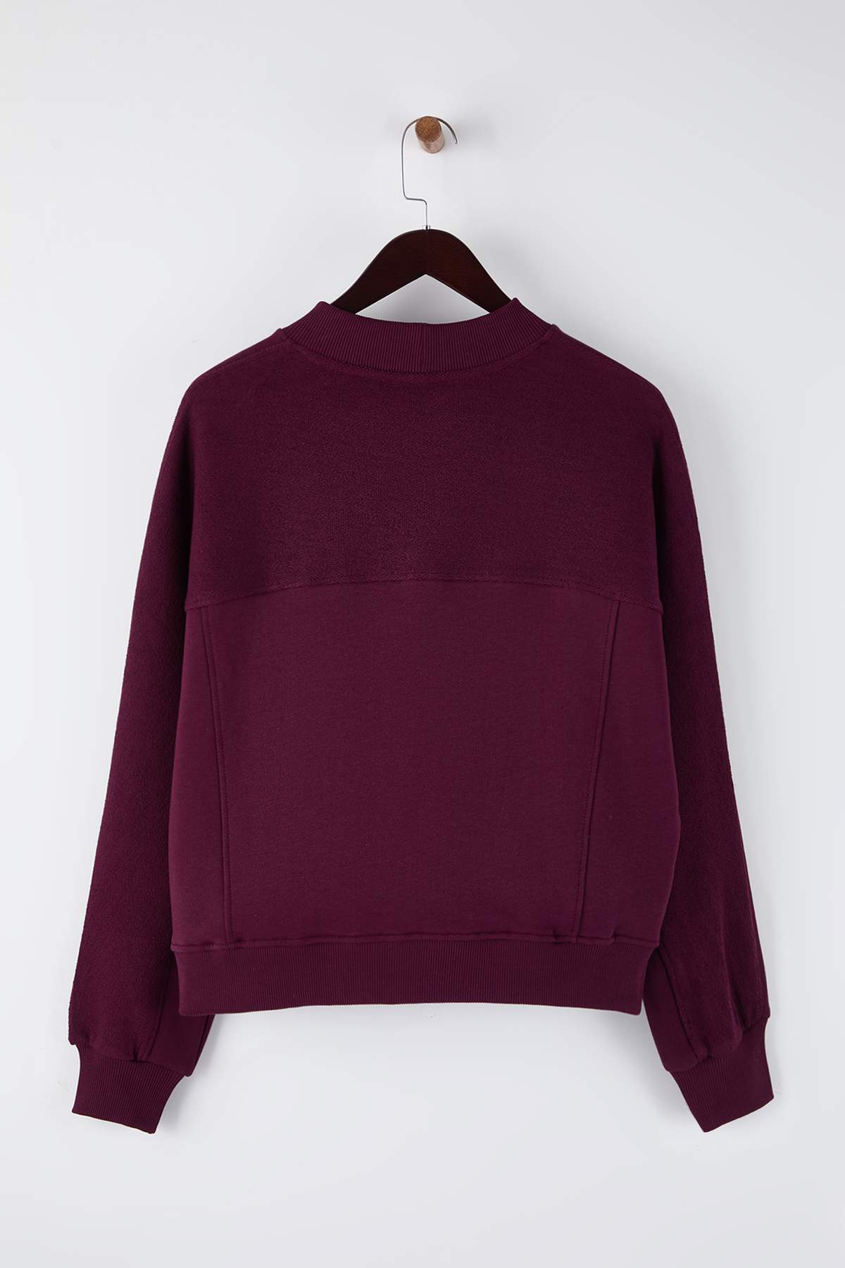 Trendyolmilla  Mürdüm Oversize/Geniş Kalıp Dik Yaka Kalın İçi Polarlı Örme Sweatshirt TWOAW26SW00205 - Görsel 7