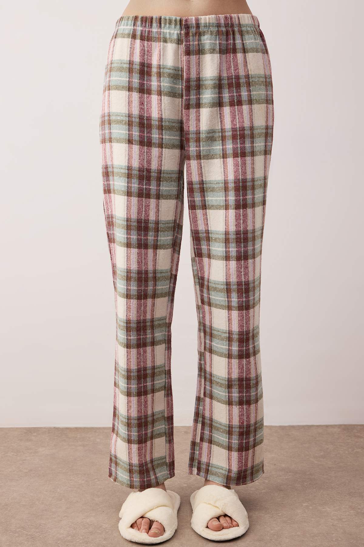 Trendyolmilla  Mint Pamuklu Ekoseli Kışlık Kalın Flanel Dokuma Pijama Takımı THMAW26PT00175 - Görsel 3