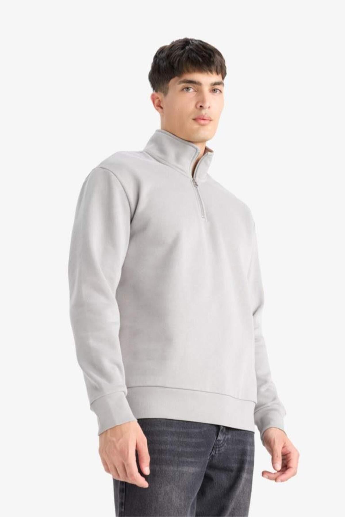 DeFacto Regular Fit Dik Yaka Yarım Fermuarlı Basic Sweatshirt X7405AZ25AU görsel 7