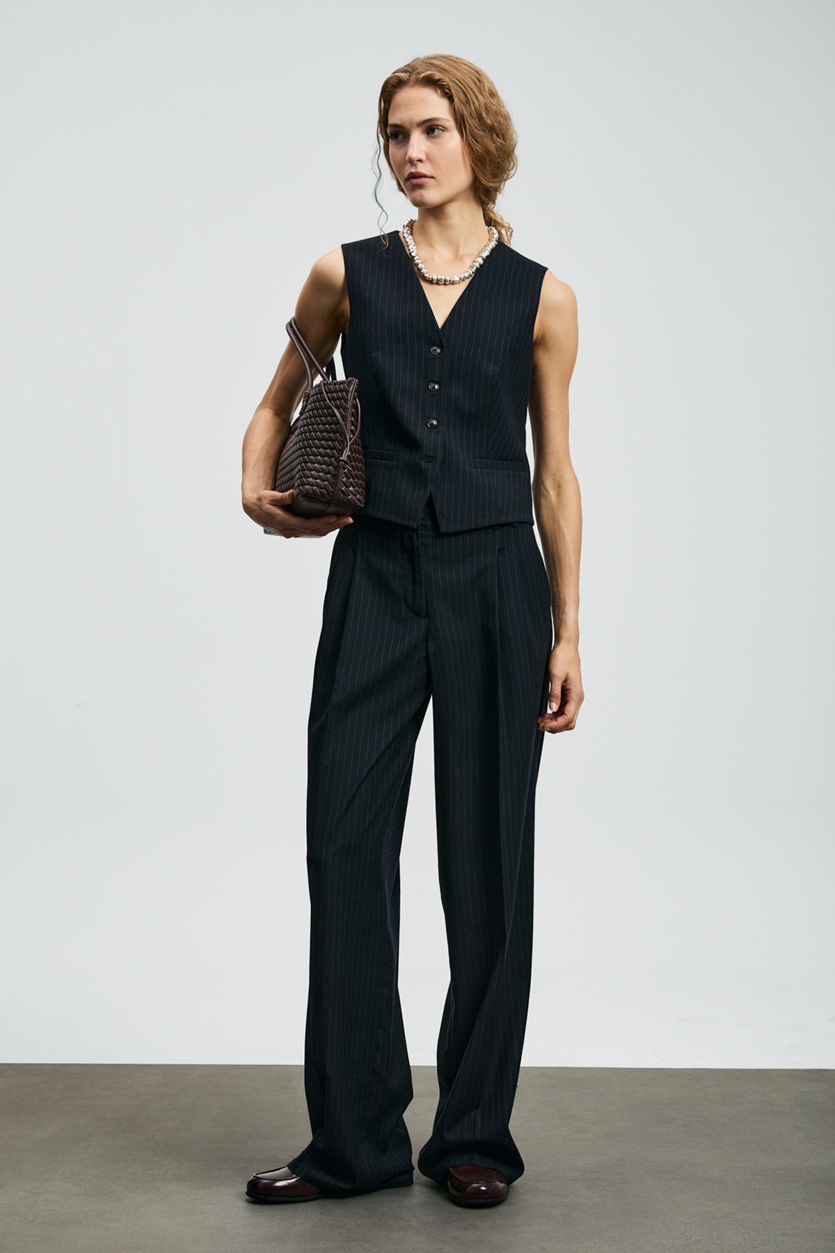 لوفیان شلوار زنانه کیت سرمه‌ای