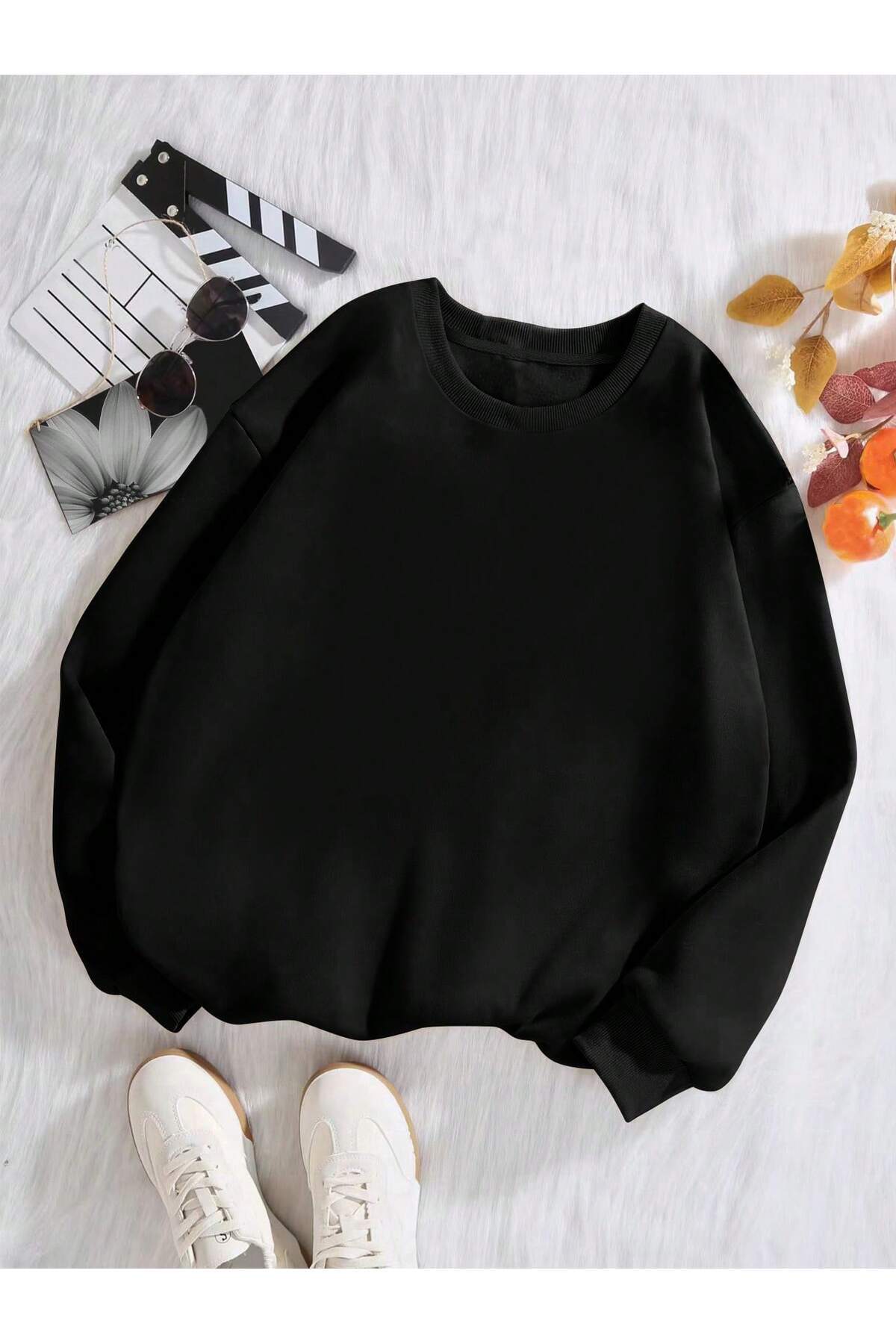 By Layina RAHAT BİSİKLET YAKA SWEATSHIRT