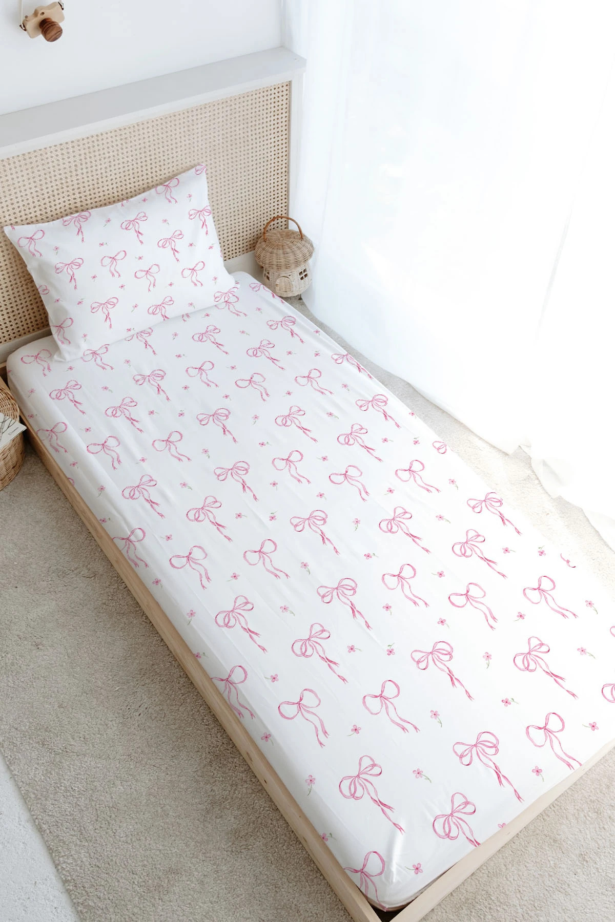 Tuğba Kuğu Tek Kişilik Lastikli Çarşaf Seti - Pureline Series - Dainty Bows