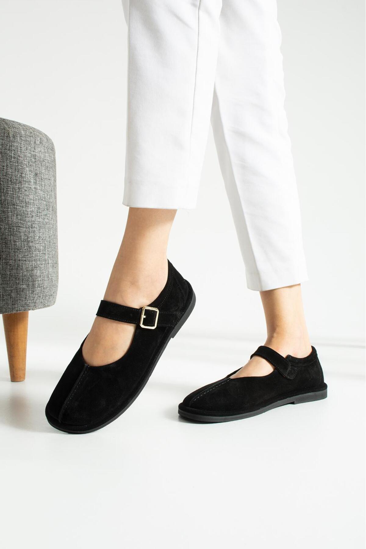 Cassiel Genuine Leather Adjustable Buckle Detailed Women's LoFER BLACK SUEDE