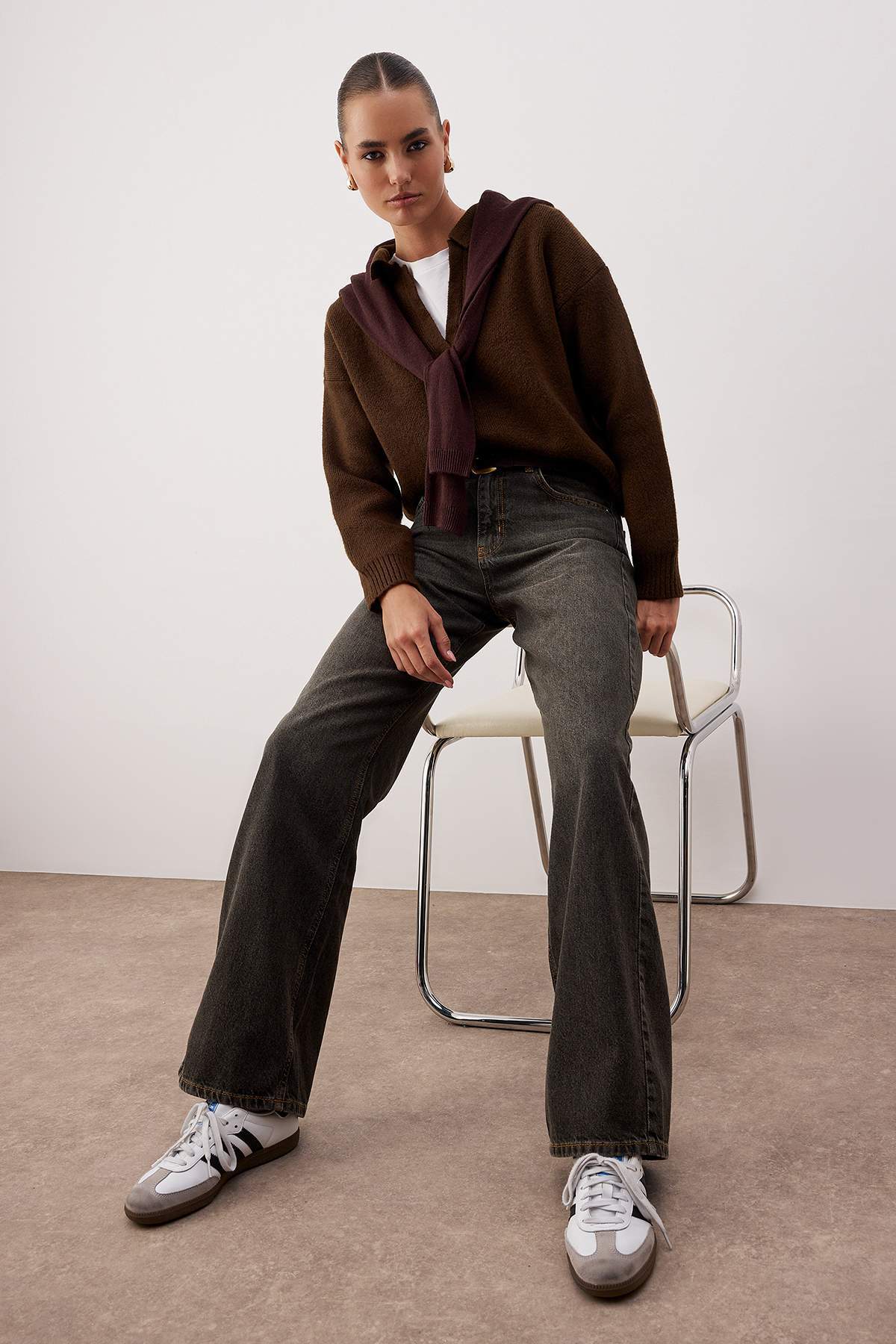 Trendyolmilla  Antrasit Yüksek Bel Vintage Yıkama Geniş Paça Wide Leg Jeans TWOAW26JE00124