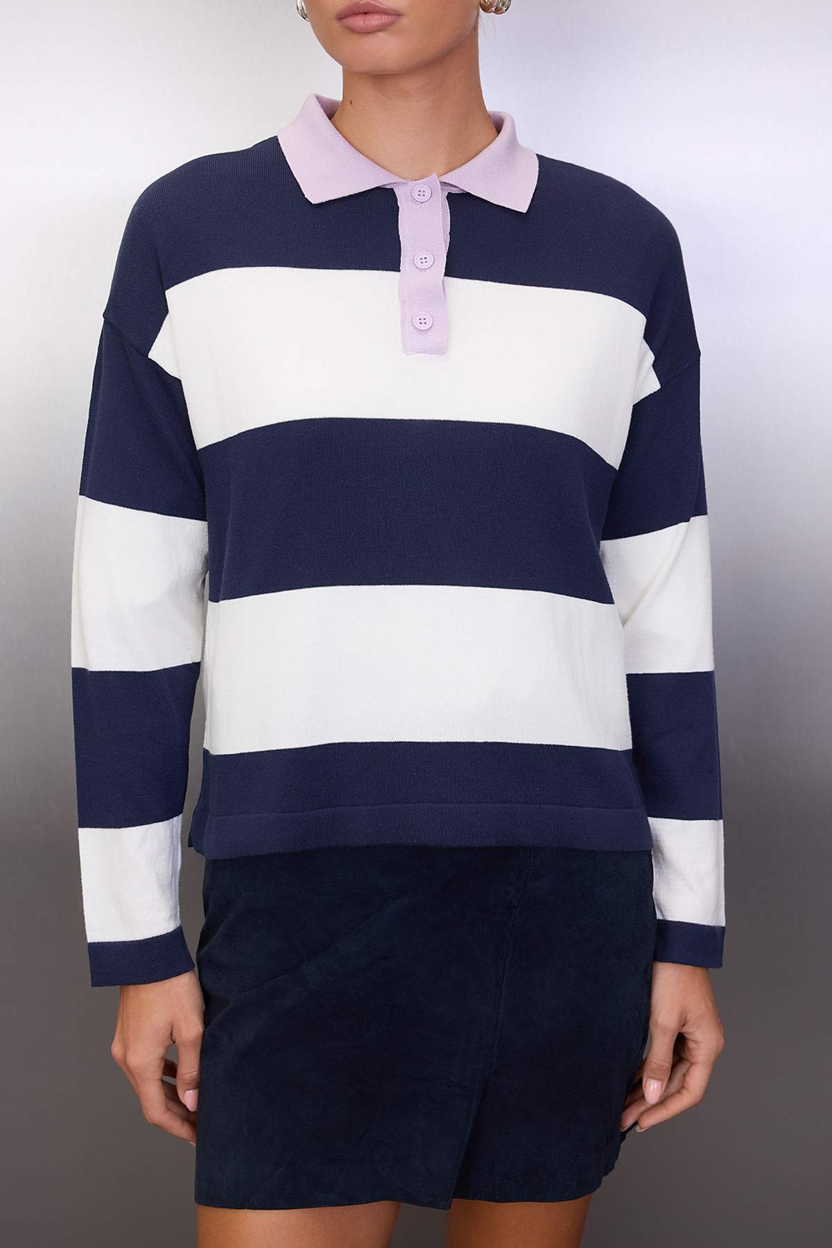 Trendyolmilla  Wardrobe Essentials Lila Premium İplik/Özel İplikli Geniş Kalıp Çizgili Triko Kazak TWOAW26KZ00195 - Görsel 3