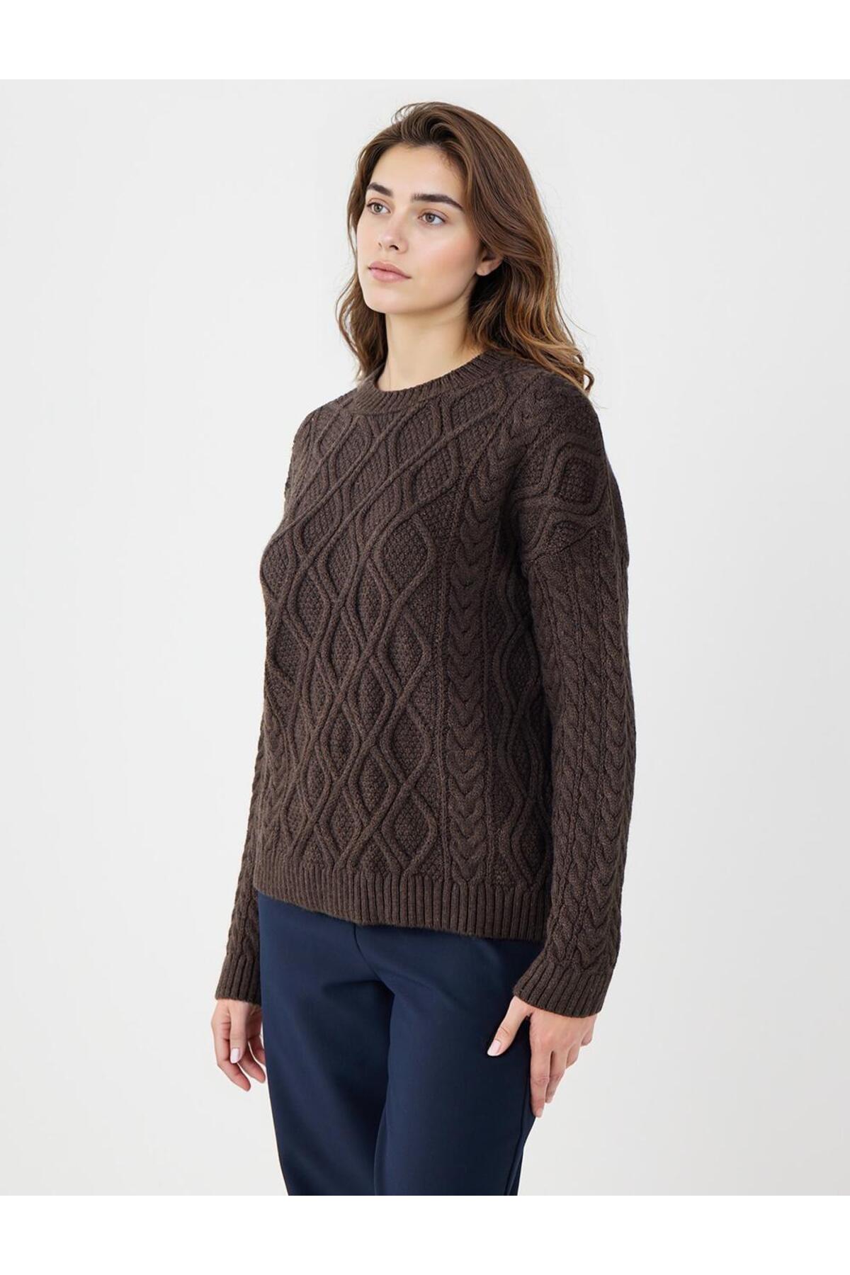 Jimmy Key  Acı Kahve Uzun Kollu Bisiklet Yaka Desenli Triko Kazak - Görsel 3