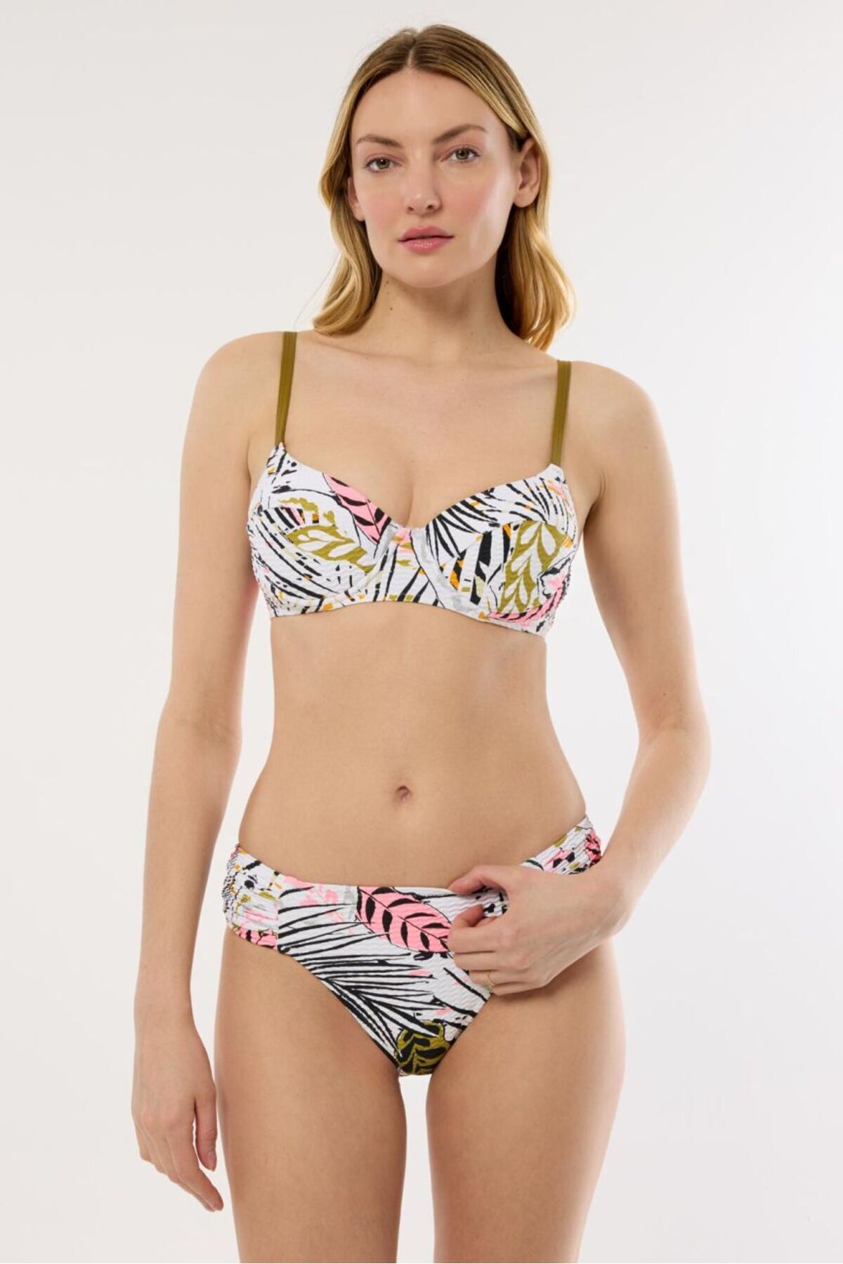 4611 White Patterned Bikini Set