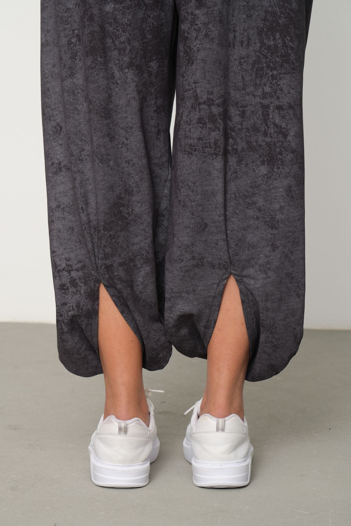 LİVE SPORT  Kadın Asit Yıkamalı Havuç Paça Cepli Cupra Şalvar - Görsel 9