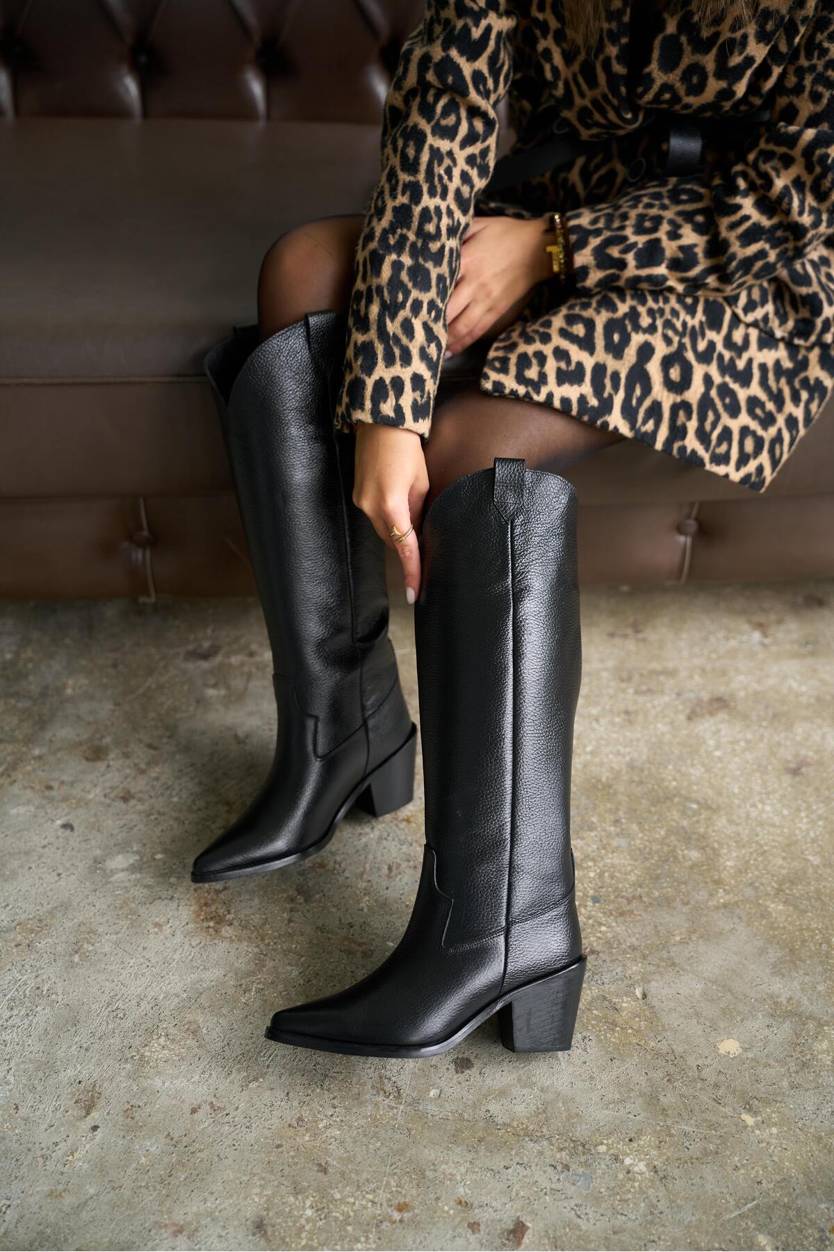 kalyoncu moda  Atalanta Gerçek Deri Siyah Renkli Kadın Topuklu Çizme - Görsel 5