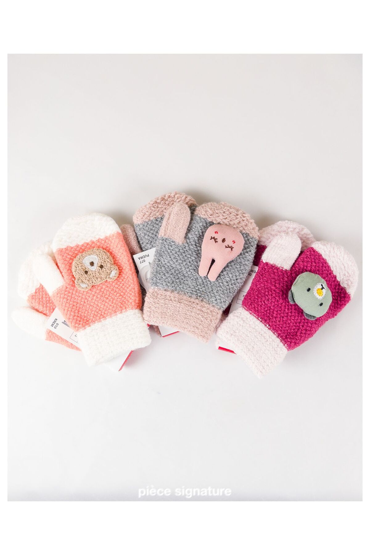 PIECE SIGNATURE Aksesuarlı %100 Acrylic Bebek Eldiven ( 1-3 Yaş ) fotoğrafı 5 (önizleme)