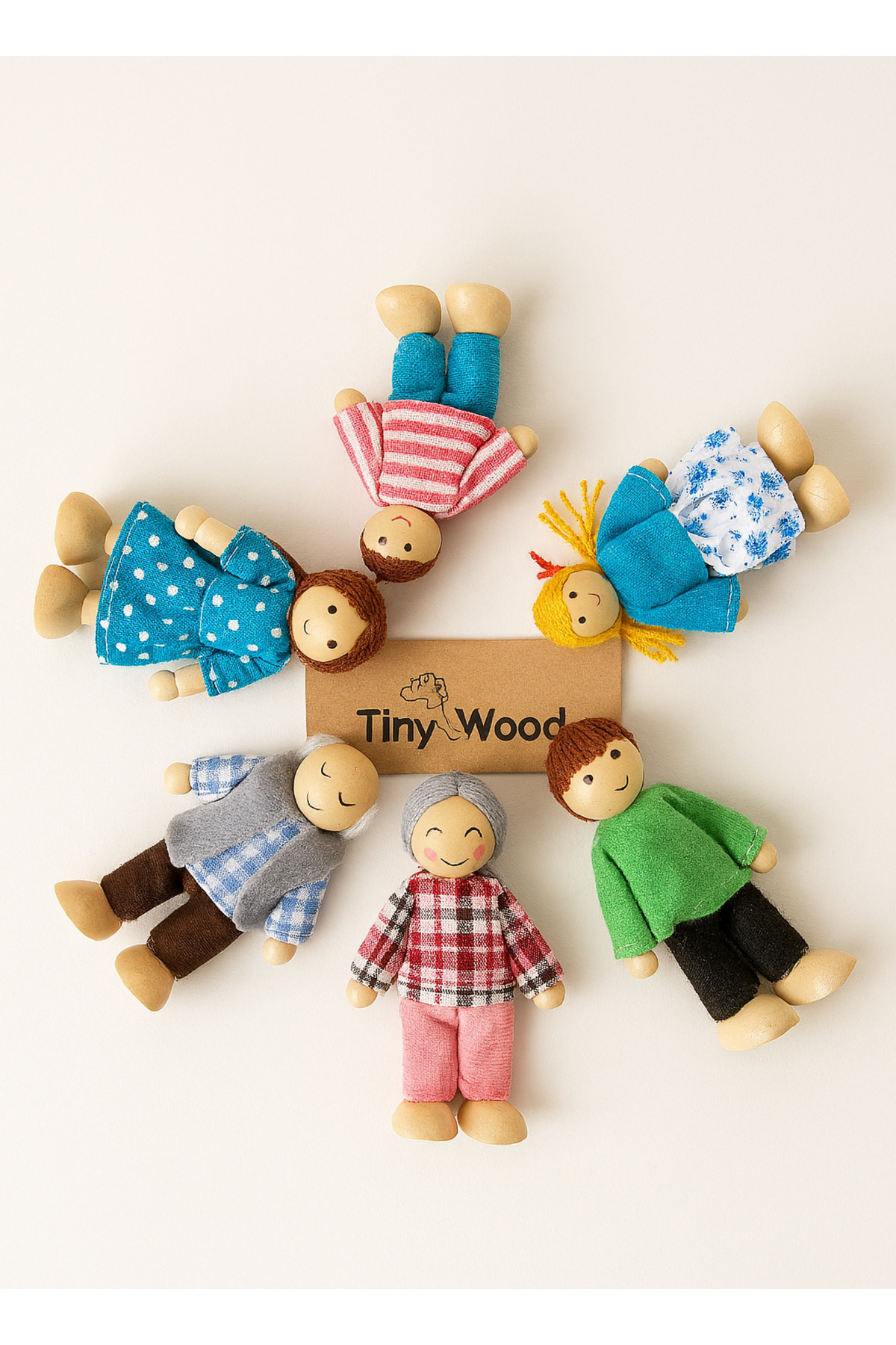 tiny wood Ahşap Kukla Aile Seti 6'lı – Montessori Eğitim Oyuncağı, Oyun Evi Figürleri