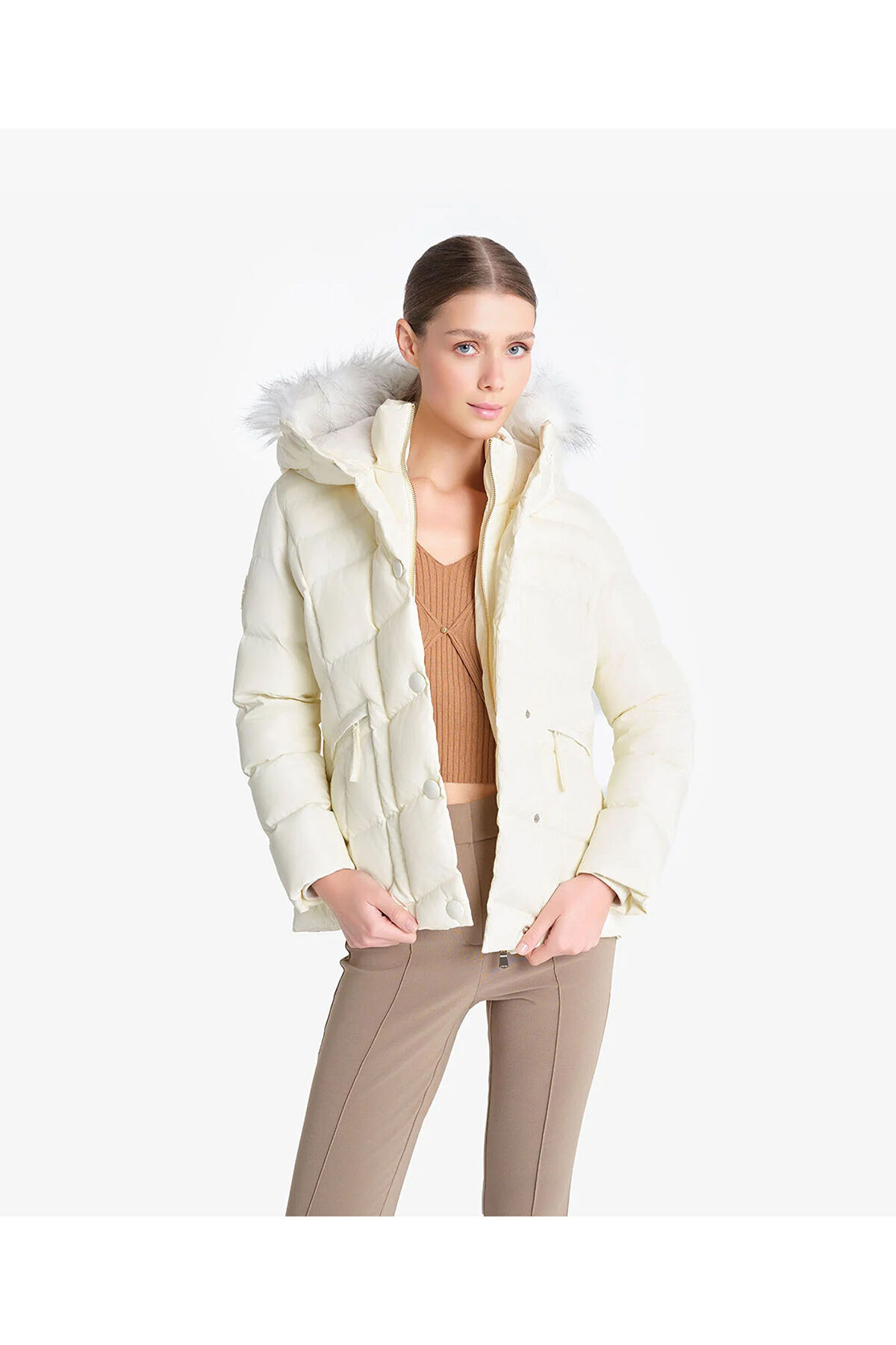 Greyder  Kadın Ekru Suya Dayanıklı Kaz Tüyü Mont 4K2TM84003 - Görsel 4
