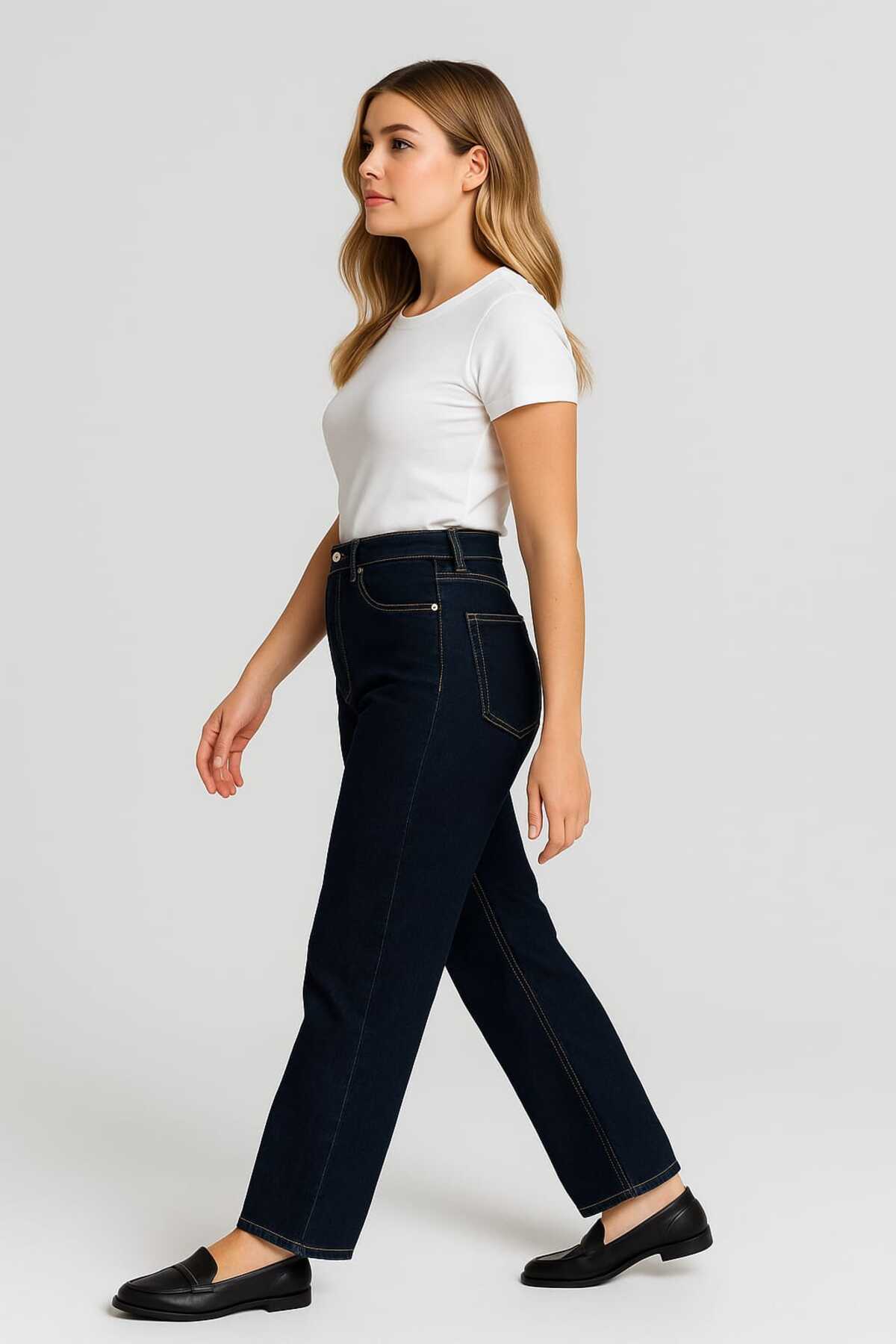 Women's Plus Size Black Washed Fabric Contrast Stitched 5 Pockets Jeans 65N39194