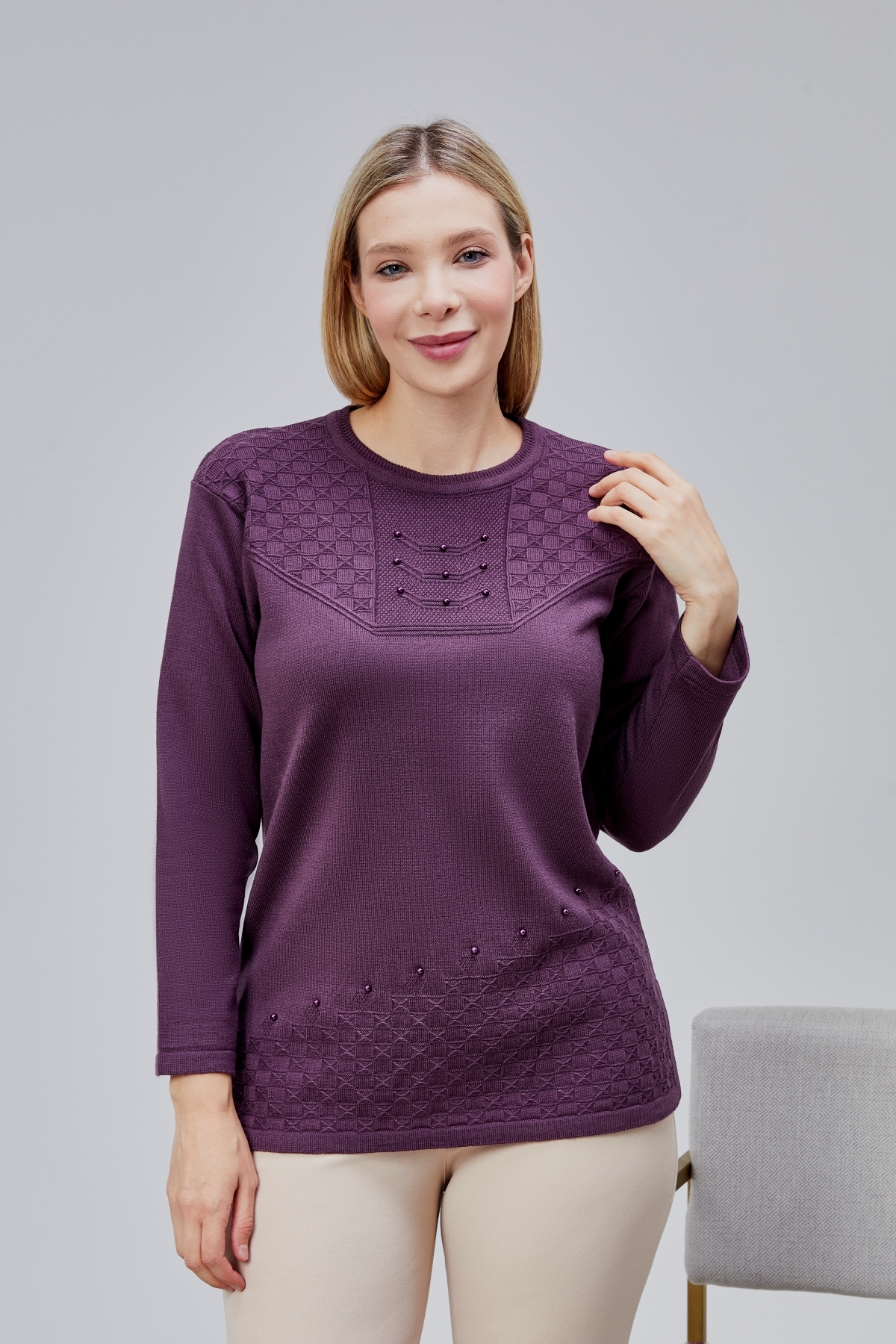 Jinx Wear Fashion  Kadın Triko Yaka İnci Detay Kışlık Orta Yaş Günlük Anne Bluz Kazak - Görsel 4