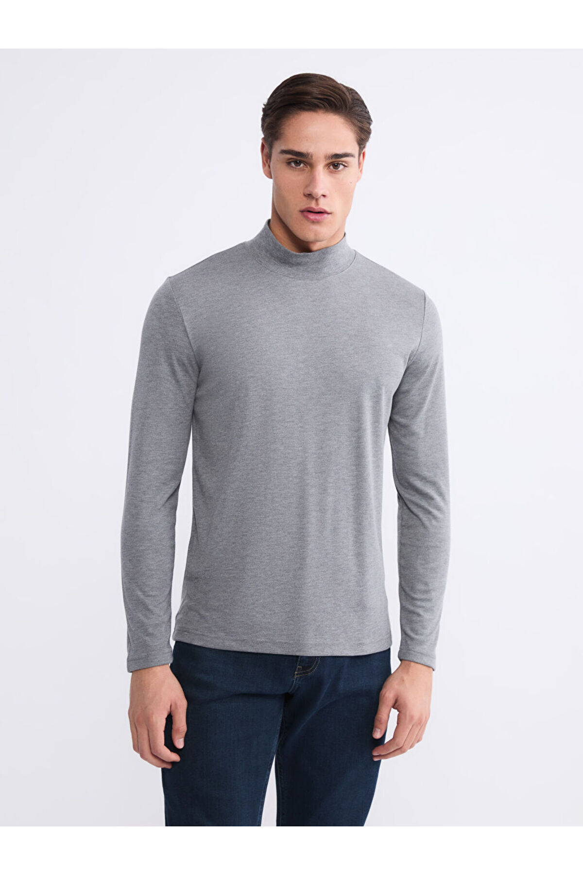 LC Waikiki Esvab • Modern & Distinctive Stand Collar Men's Sweatshirt