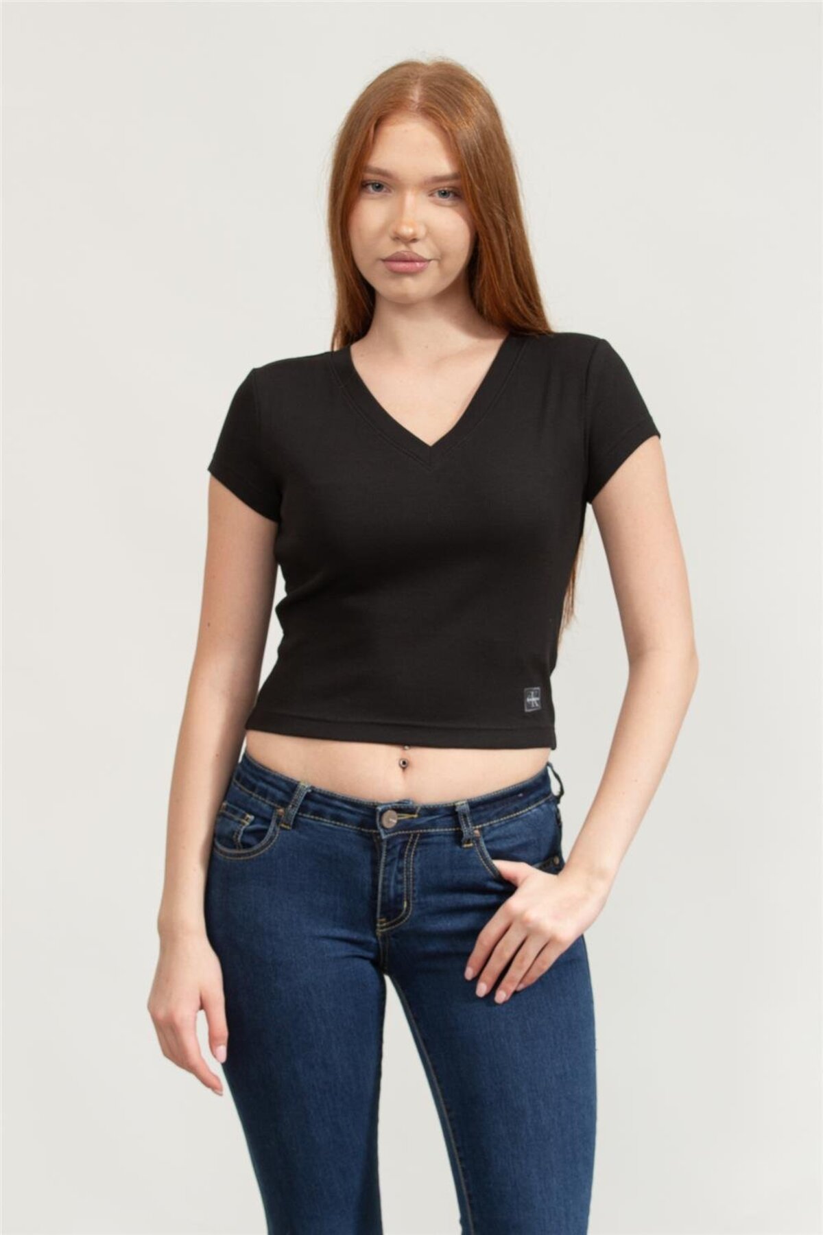 تیشرتزنانهCalvin Kleinمشکی تیشرتزنانهCalvin Kleinمشکی